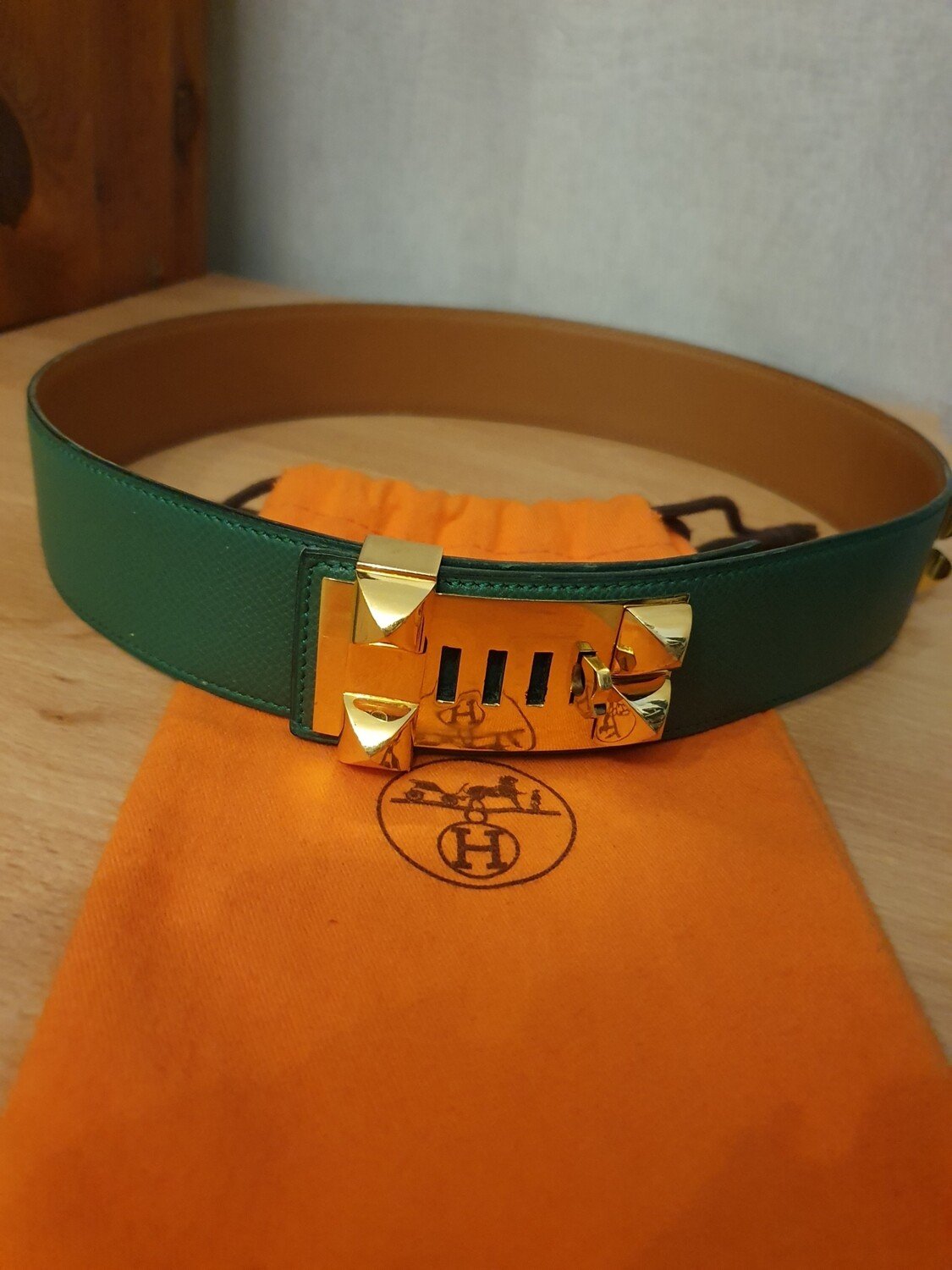 Boutique Lysianne Second Hand de Luxe Vêtements Sacs Accessoires