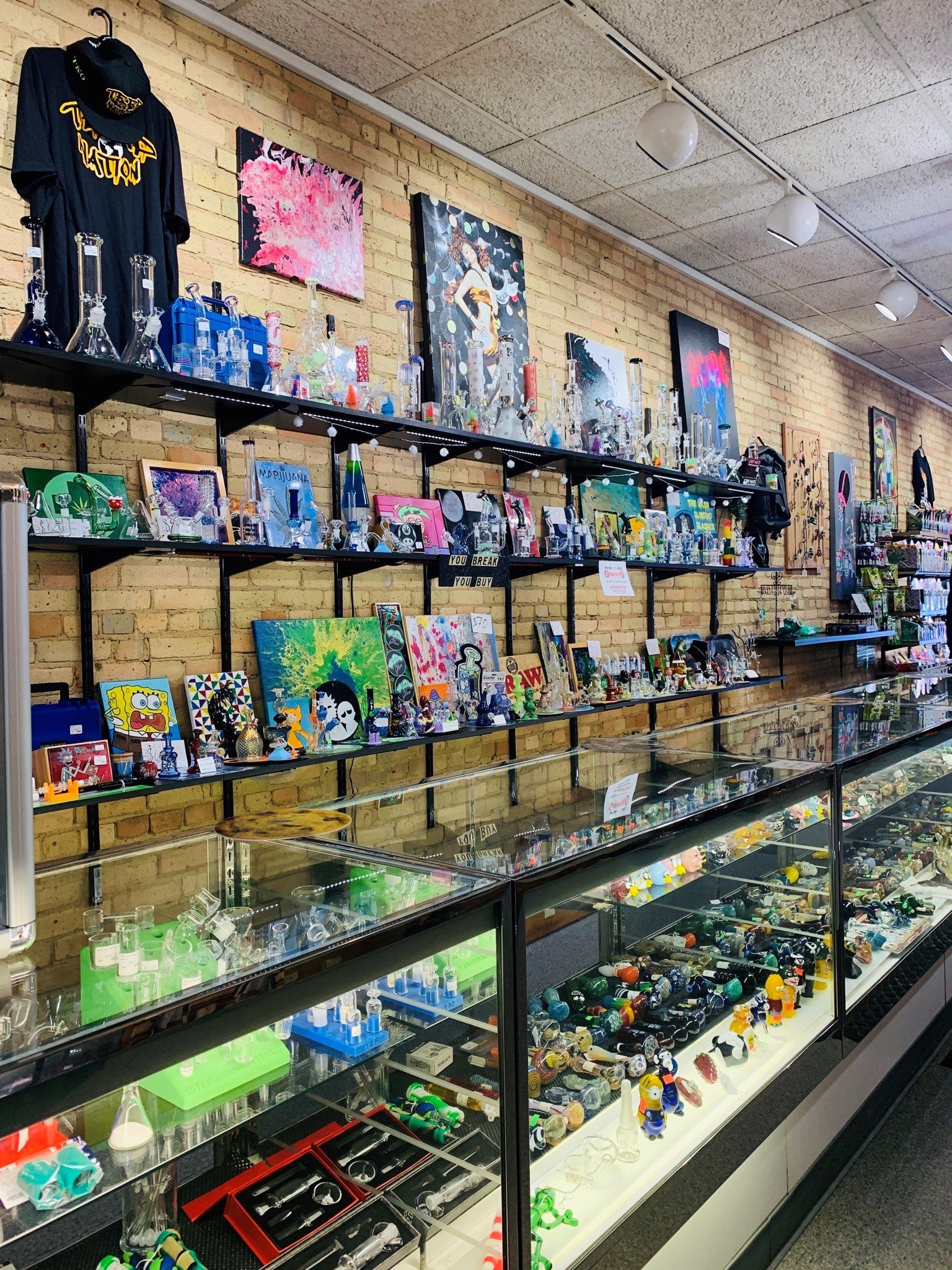 Top Local Smoke Shop Glass Roots Mishawaka, IN