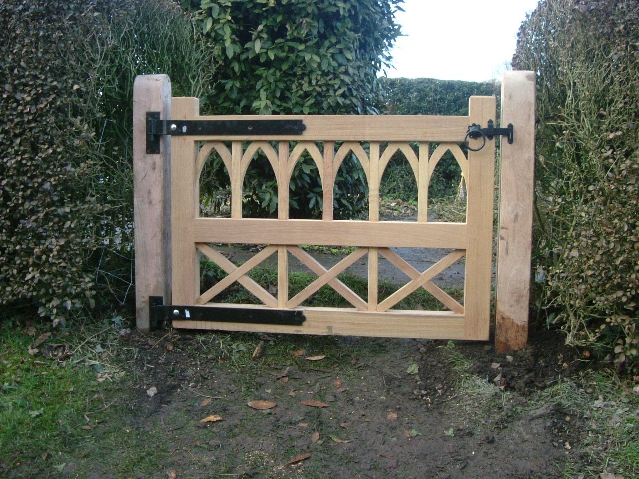Wooden Gates in Derbyshire SJS Gates Ltd