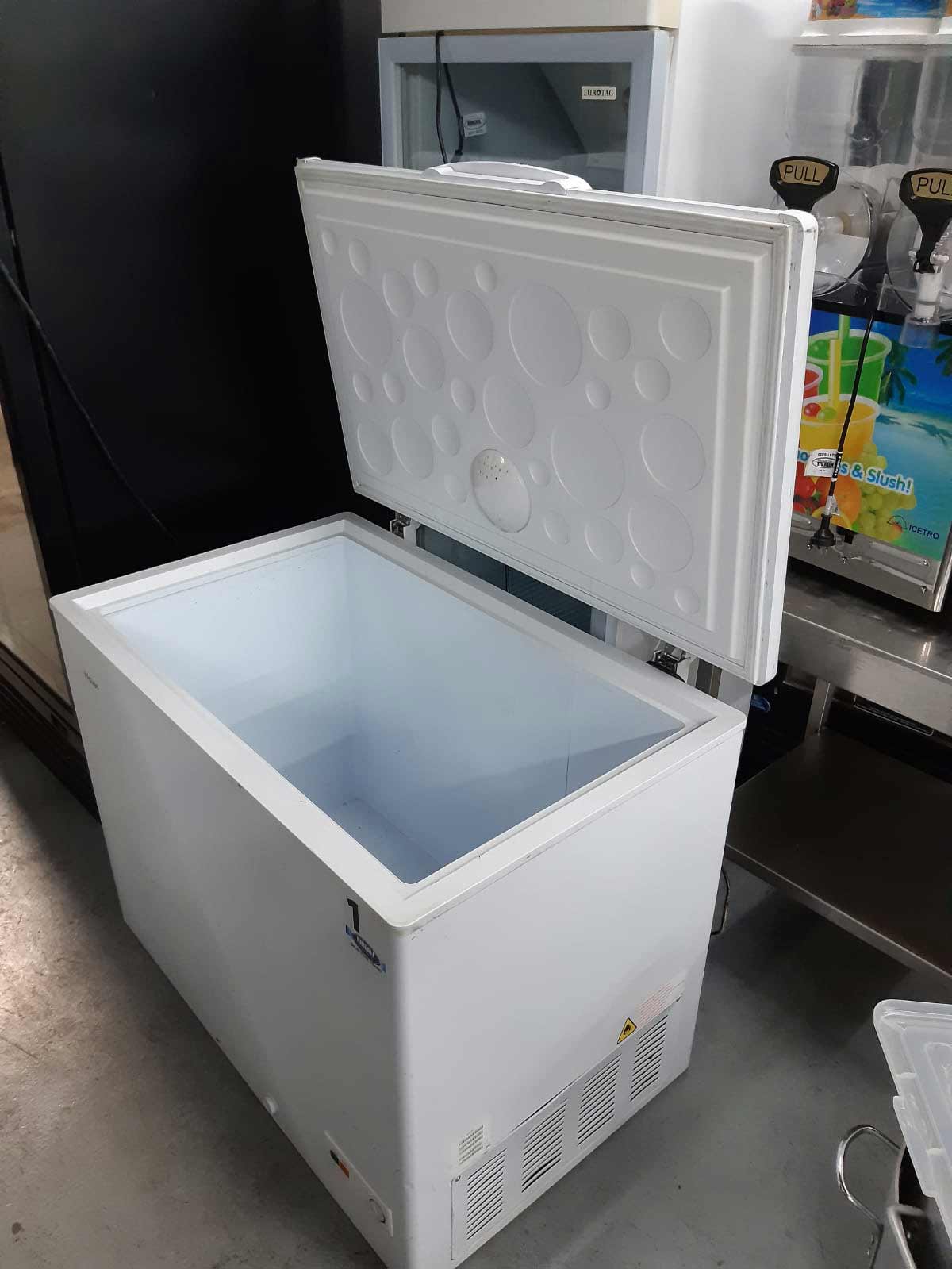 Catering Equipment in Canberra and Surrounds HIREALL