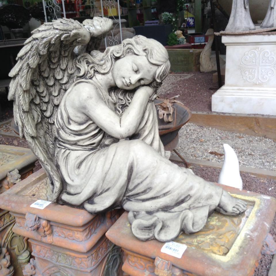 Ballarat Concrete Garden Statues Spot on Pots and Nursery