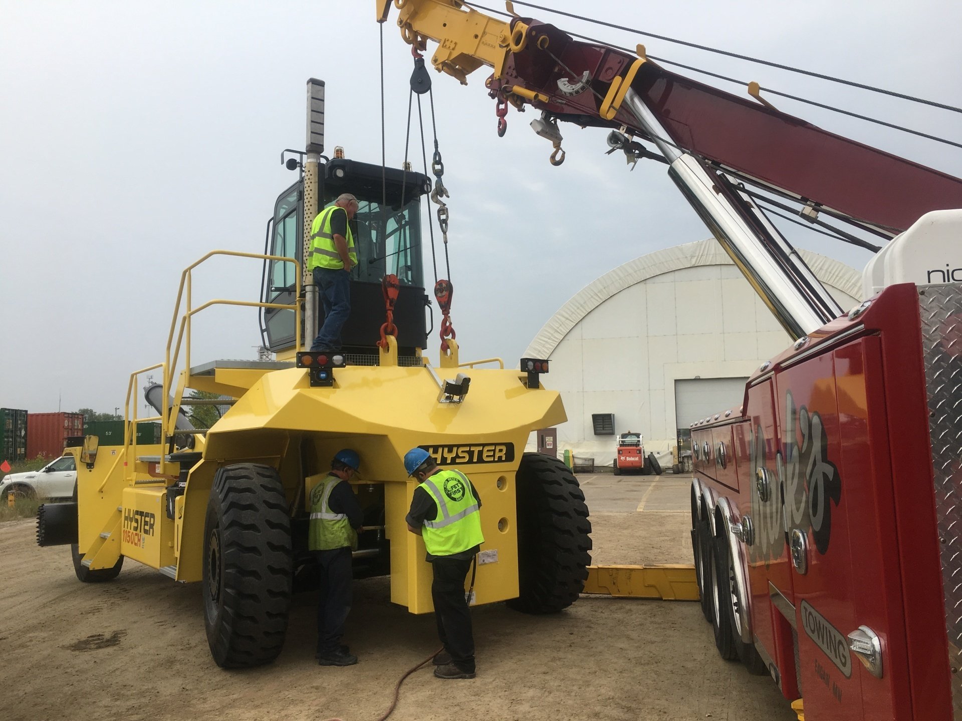 Mark's Towing Photo Gallery