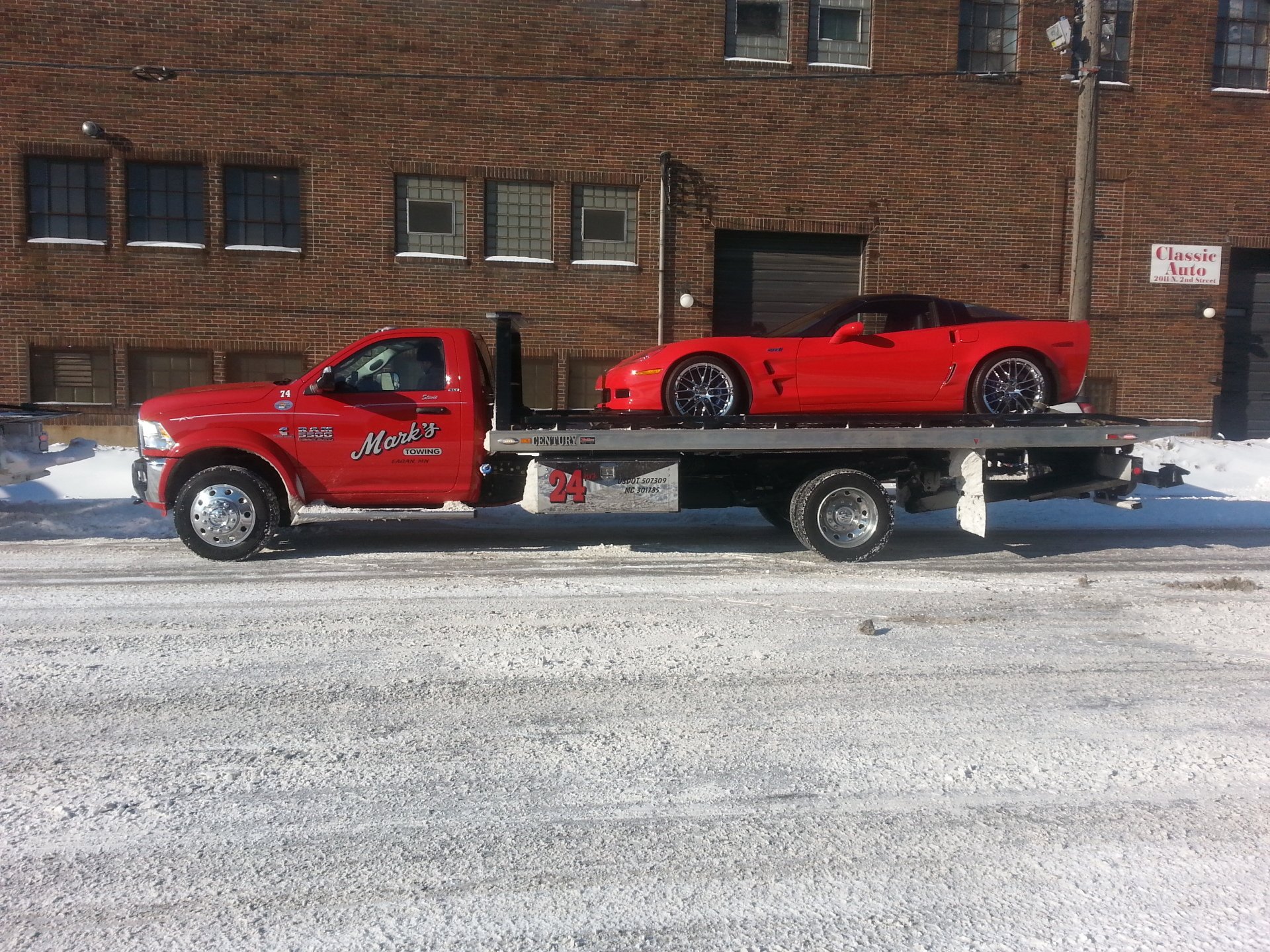 Mark's Towing Photo Gallery