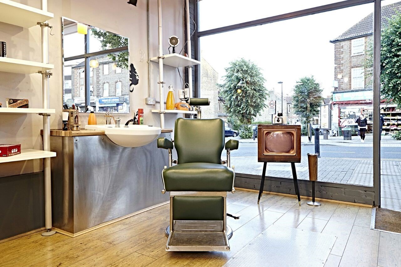Gallery The Barbers Chair