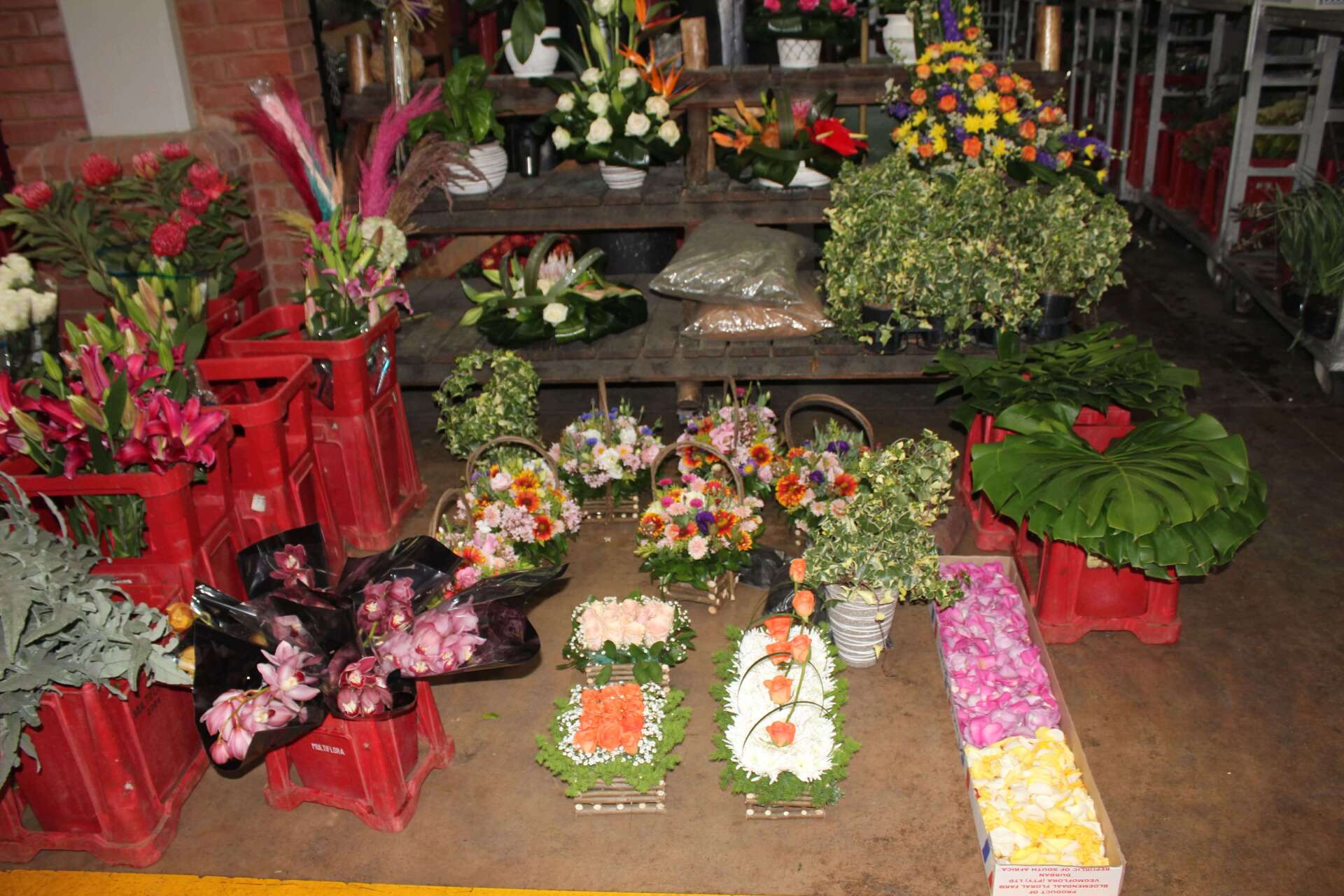 Florists' Haven Exquisite Blooms & Floral Delights