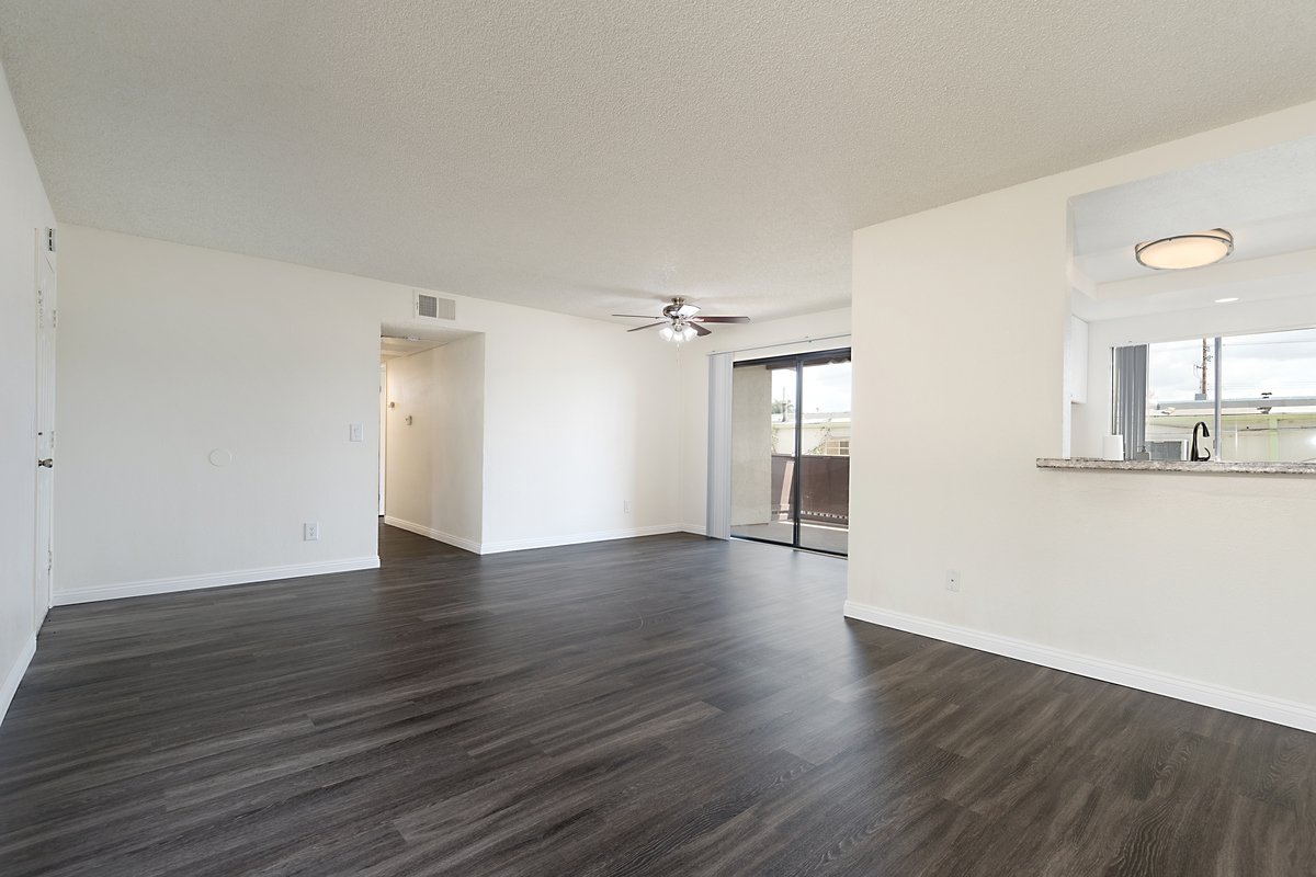 Savanna Villa Apartment Homes Property Details