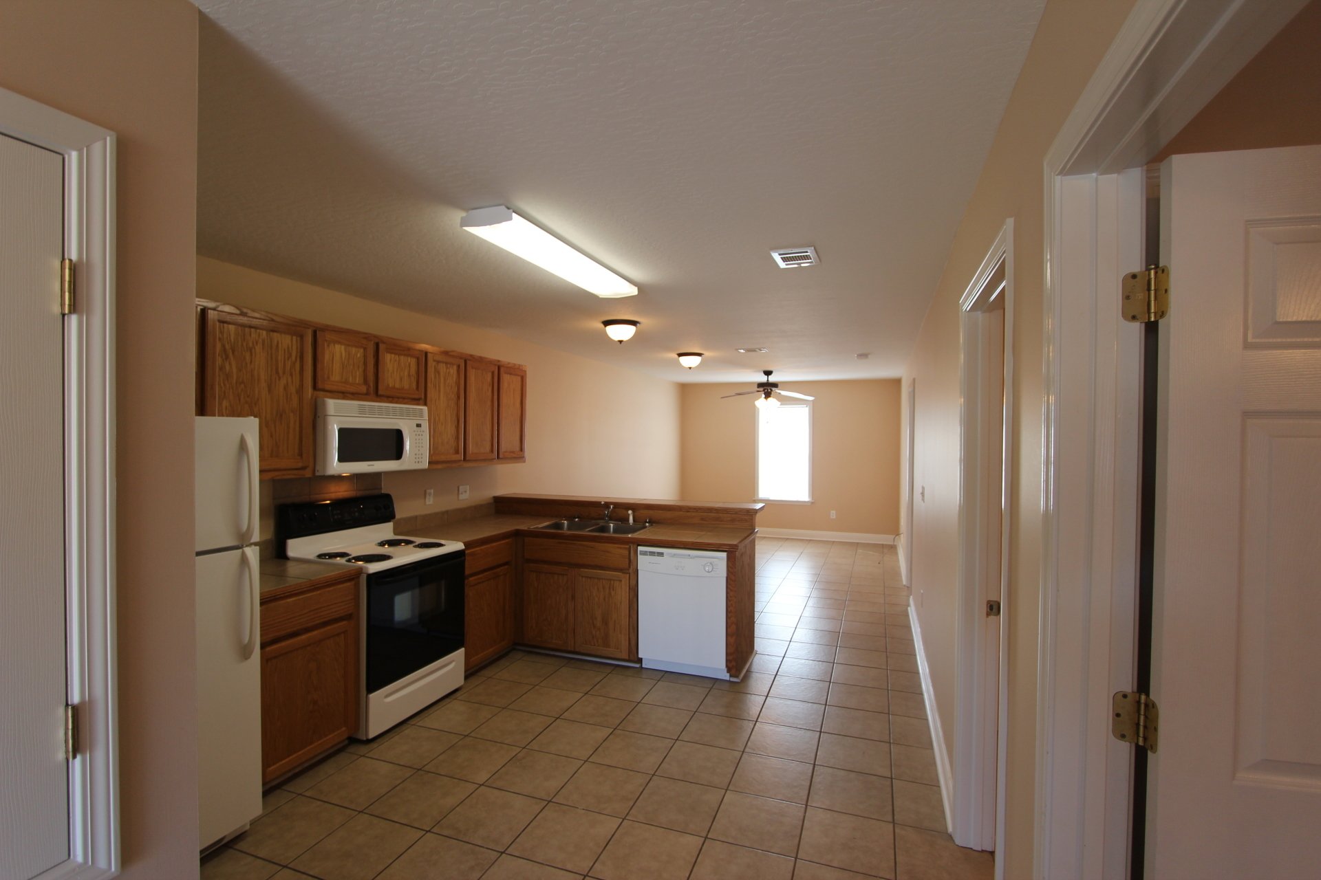 1 Square Apartment Homes Apartments for Rent in Hattiesburg, MS