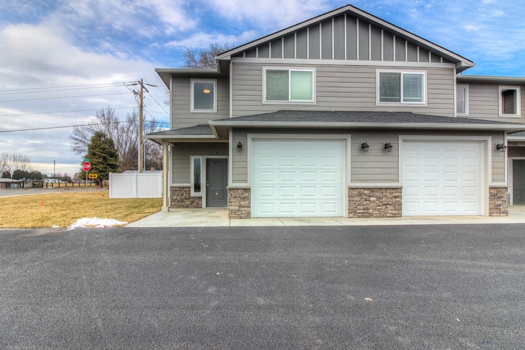 Ahtanum Crossing Townhomes for Rent in Yakima, WA Apple Ridge