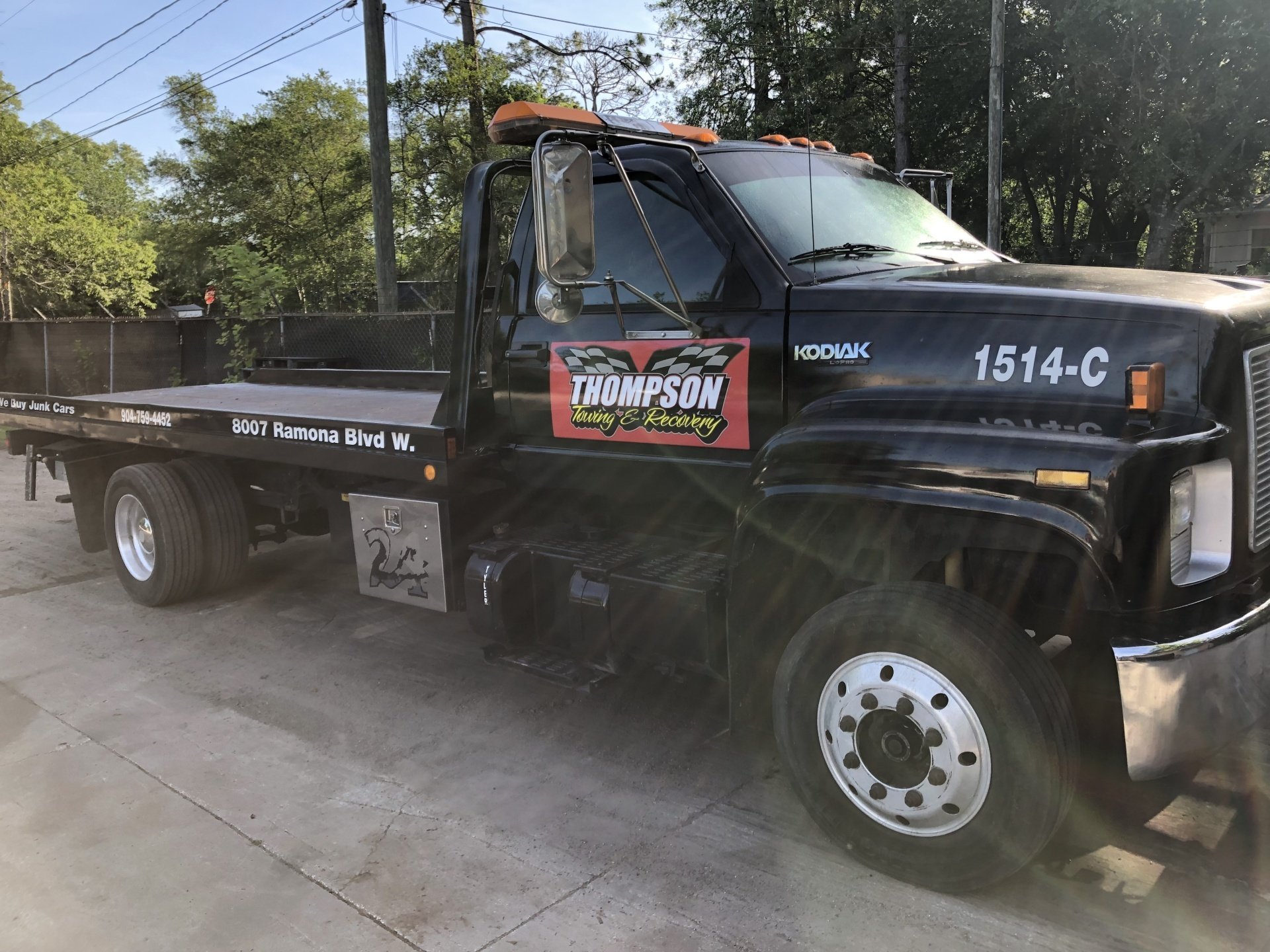 Home We Buy Junk Cars Jacksonville, FL Thompson Towing & Recovery