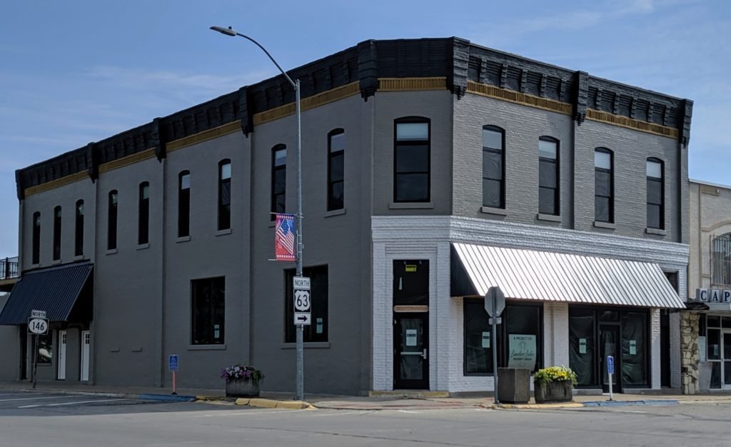 Community Connection New Sharon, IA Lake Painting