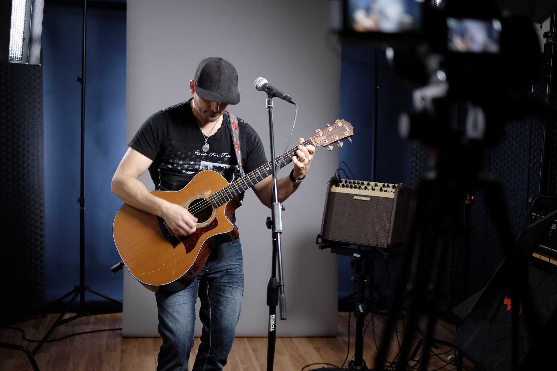 Long Island Guitar Lessons, Nassau County Guitar Teacher Lot More