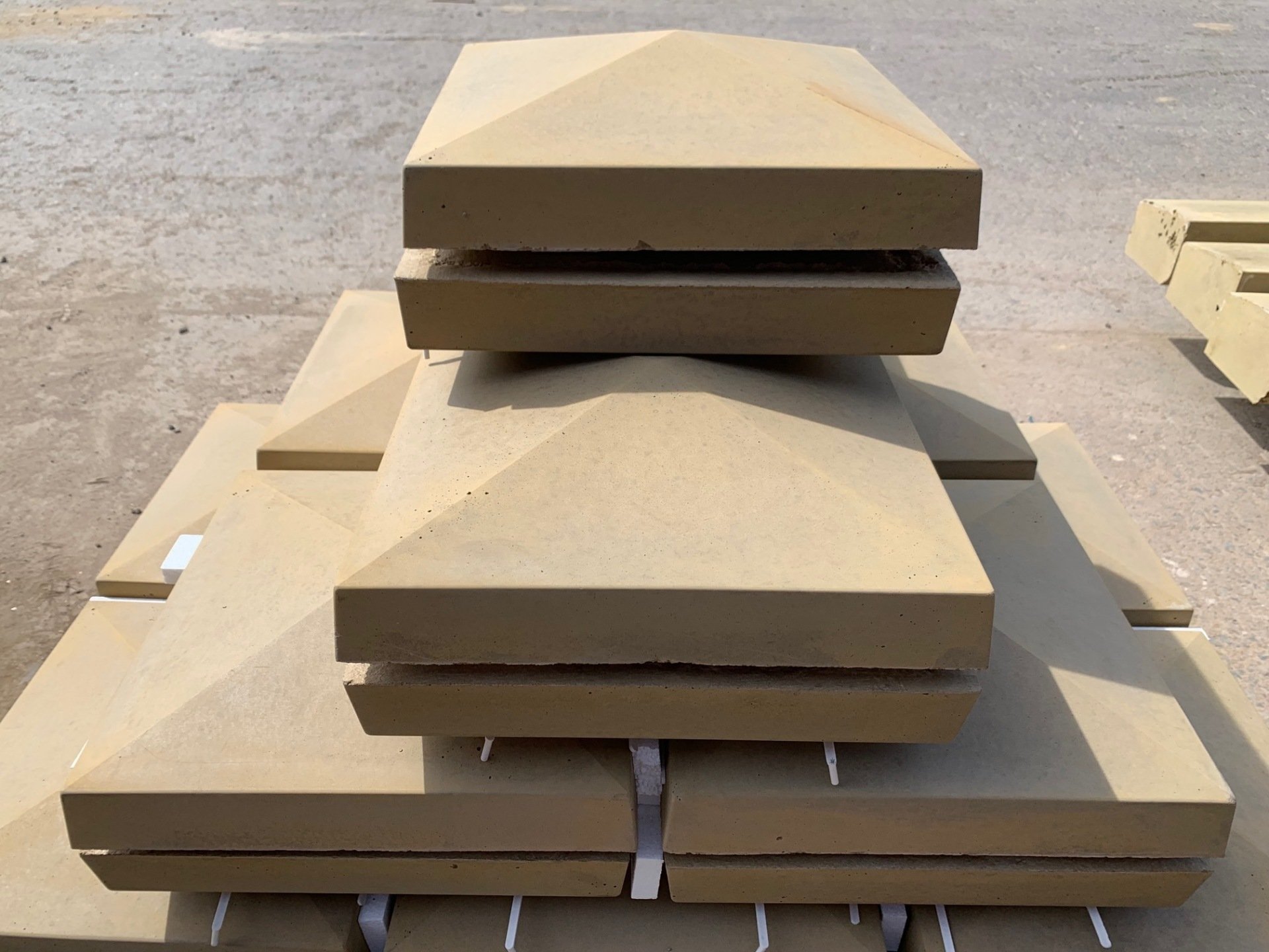 Coping Stones Willowcrete Manufacturing Co.Ltd