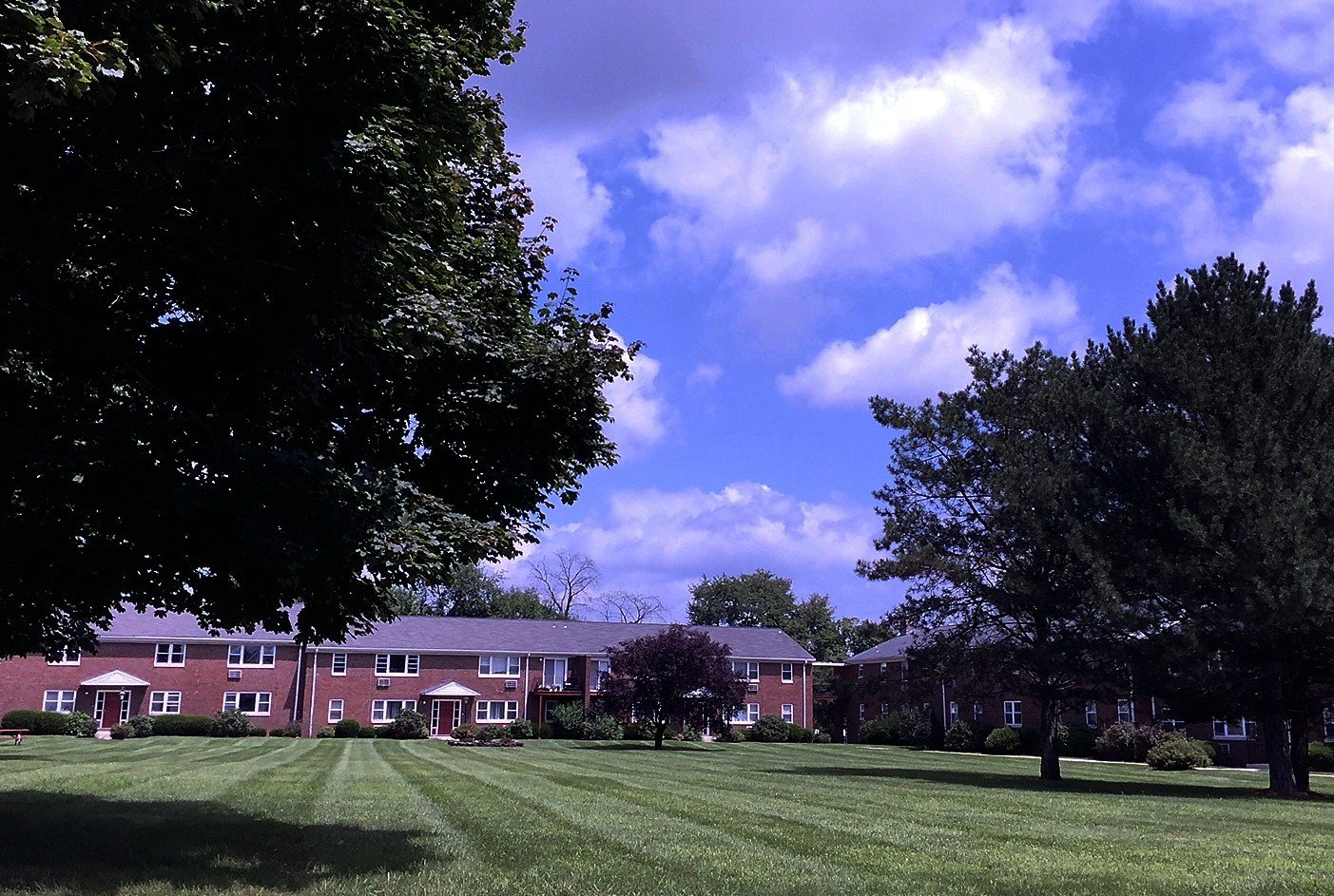 Luxury Apartment Rentals in Allentown, PA Devonshire Park Apartments