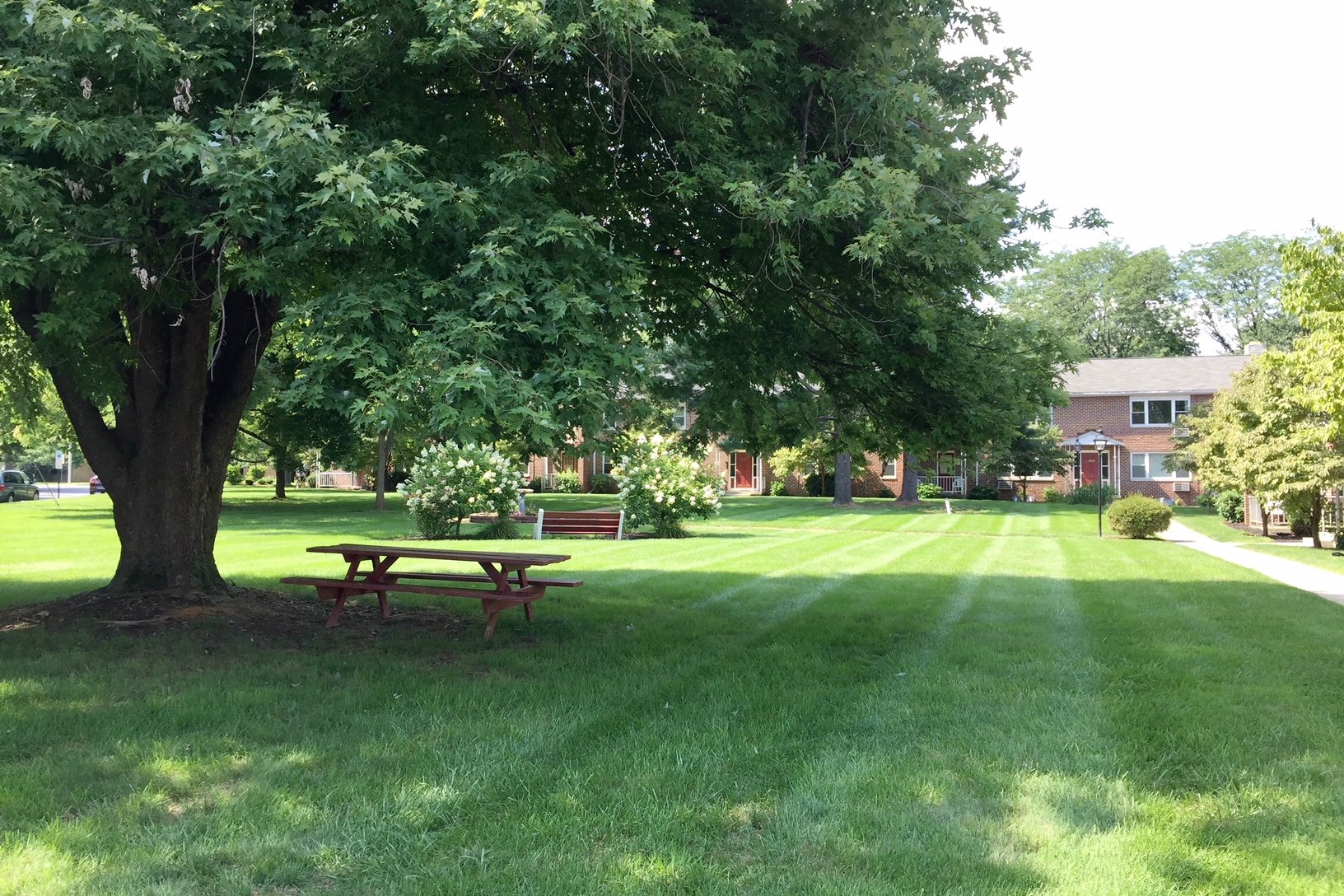 Luxury Apartment Rentals in Allentown, PA Devonshire Park Apartments