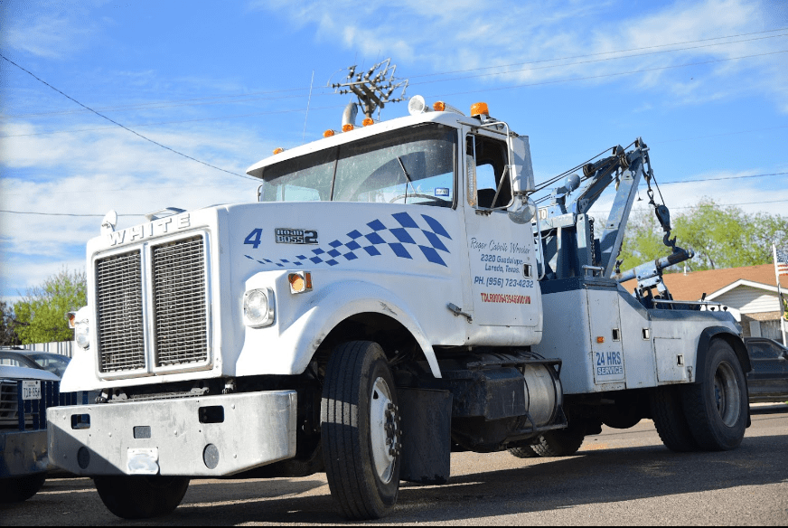 Gallery Laredo, Zapata, & Encinal, TX Towing Service Roger