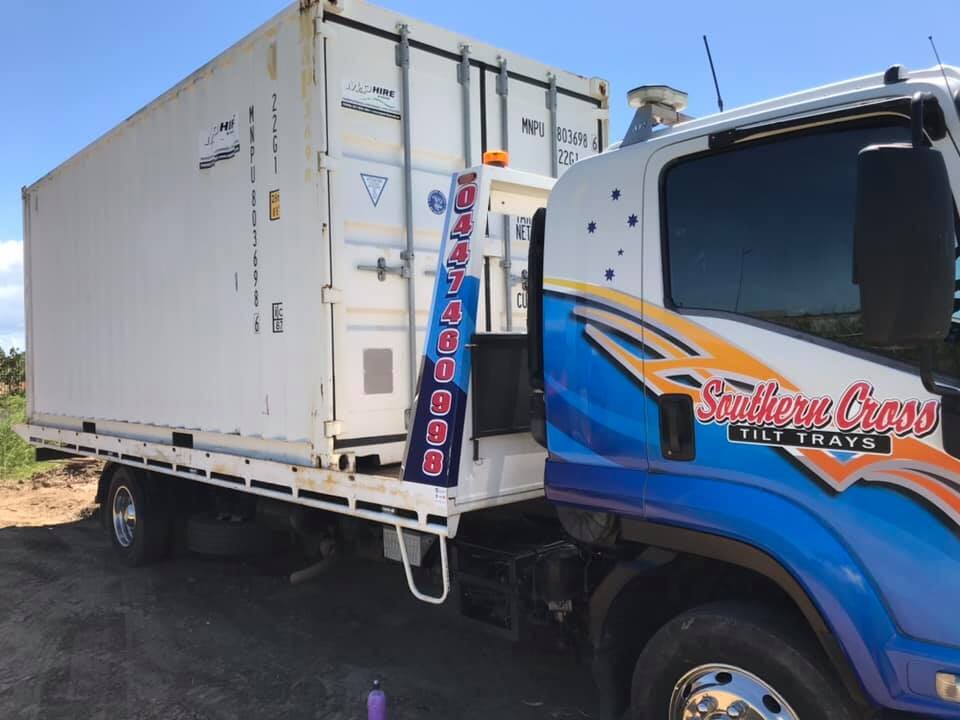 Heavy Haulage in Mackay Southern Cross Tilt Trays