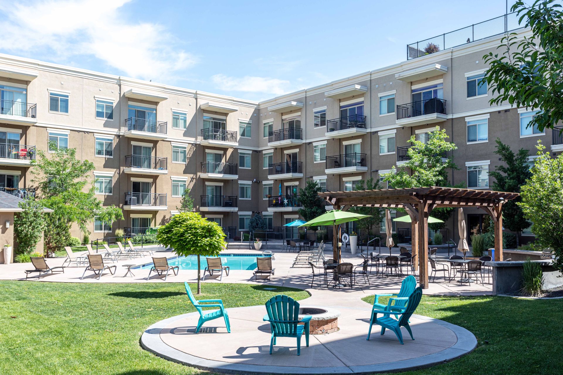 Kays Crossing Apartment in Layton, Utah.