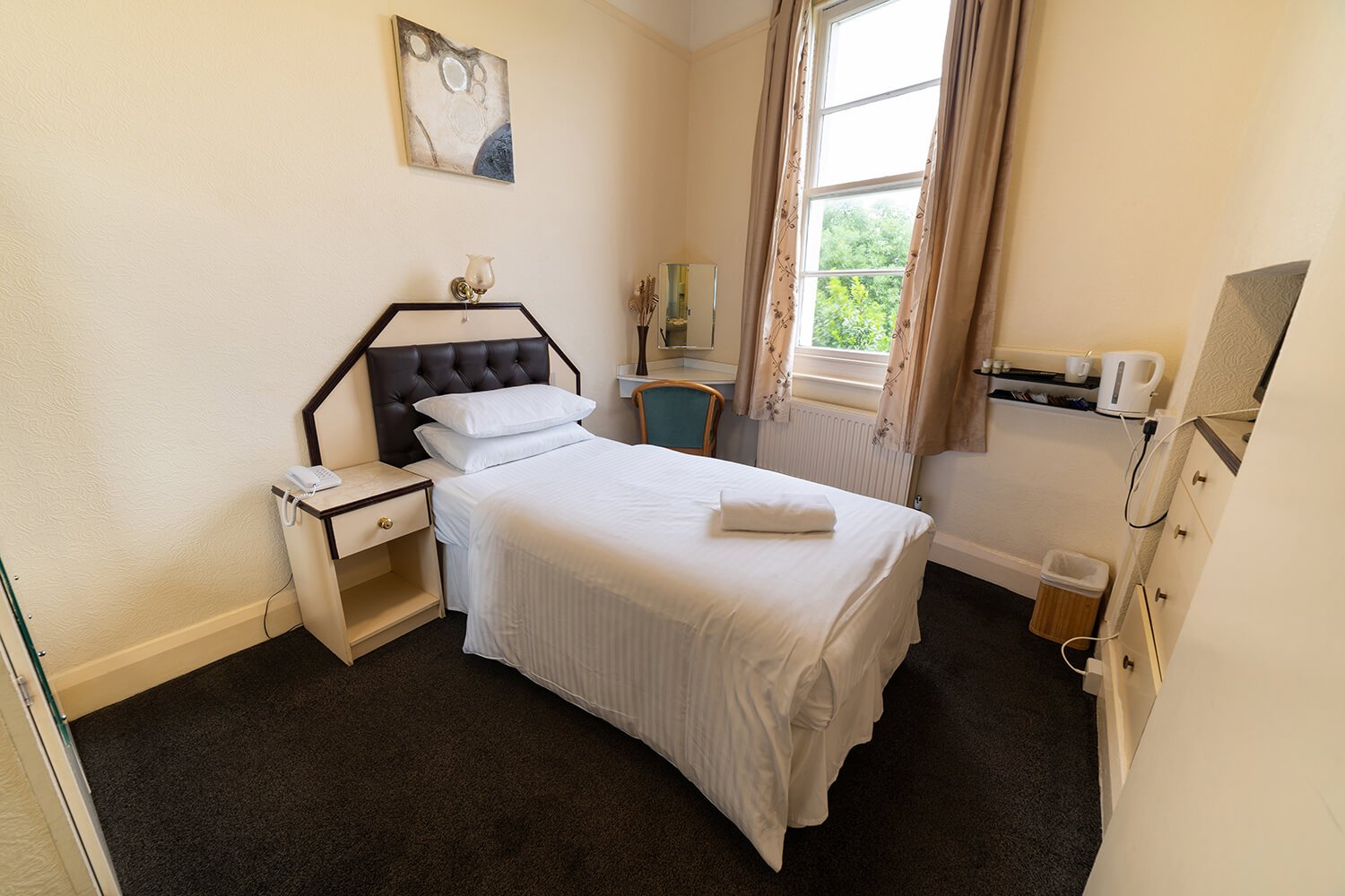 Rooms at the Devonshire Hotel in Torquay