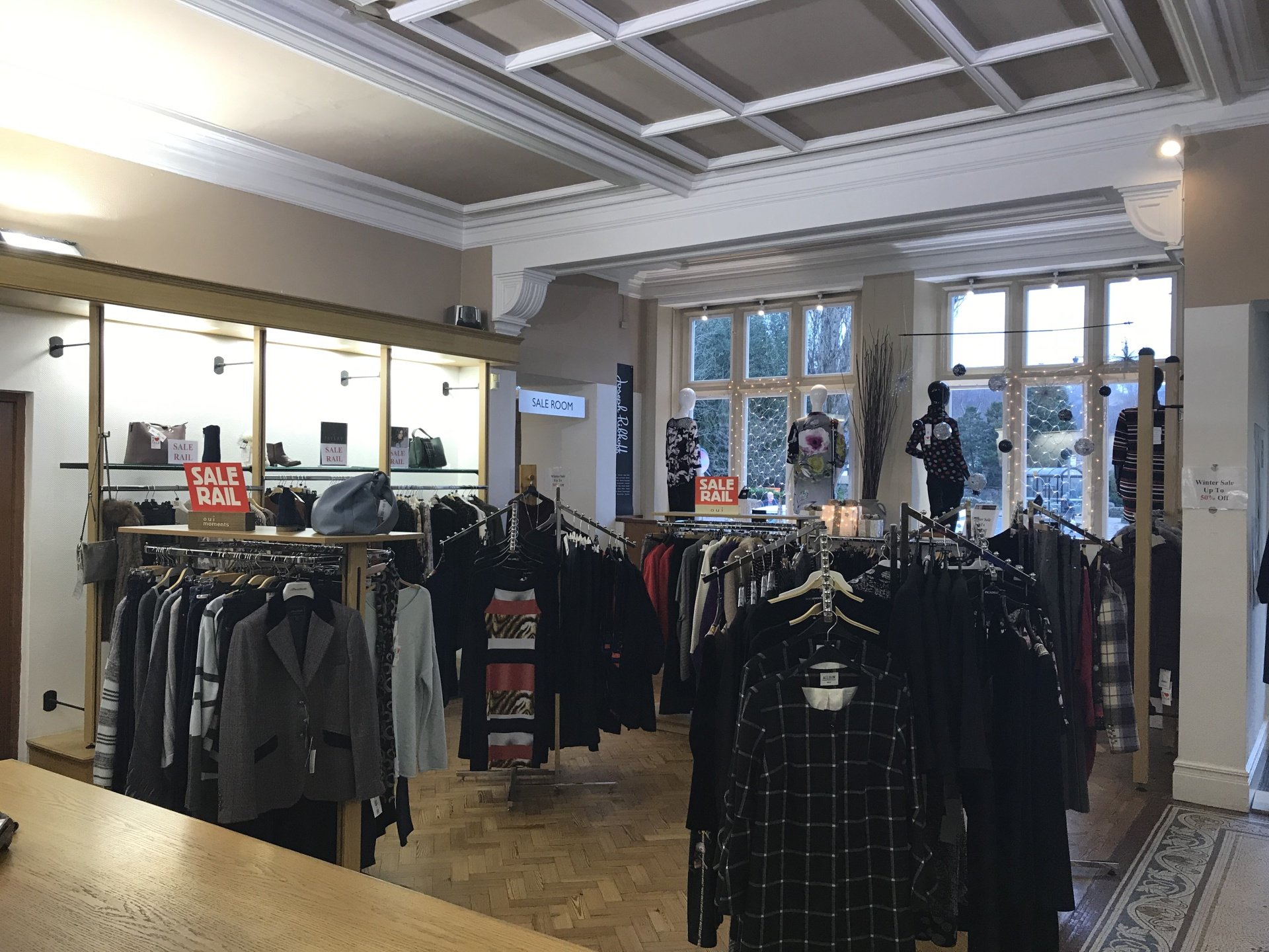 Women's accessories Checkmate