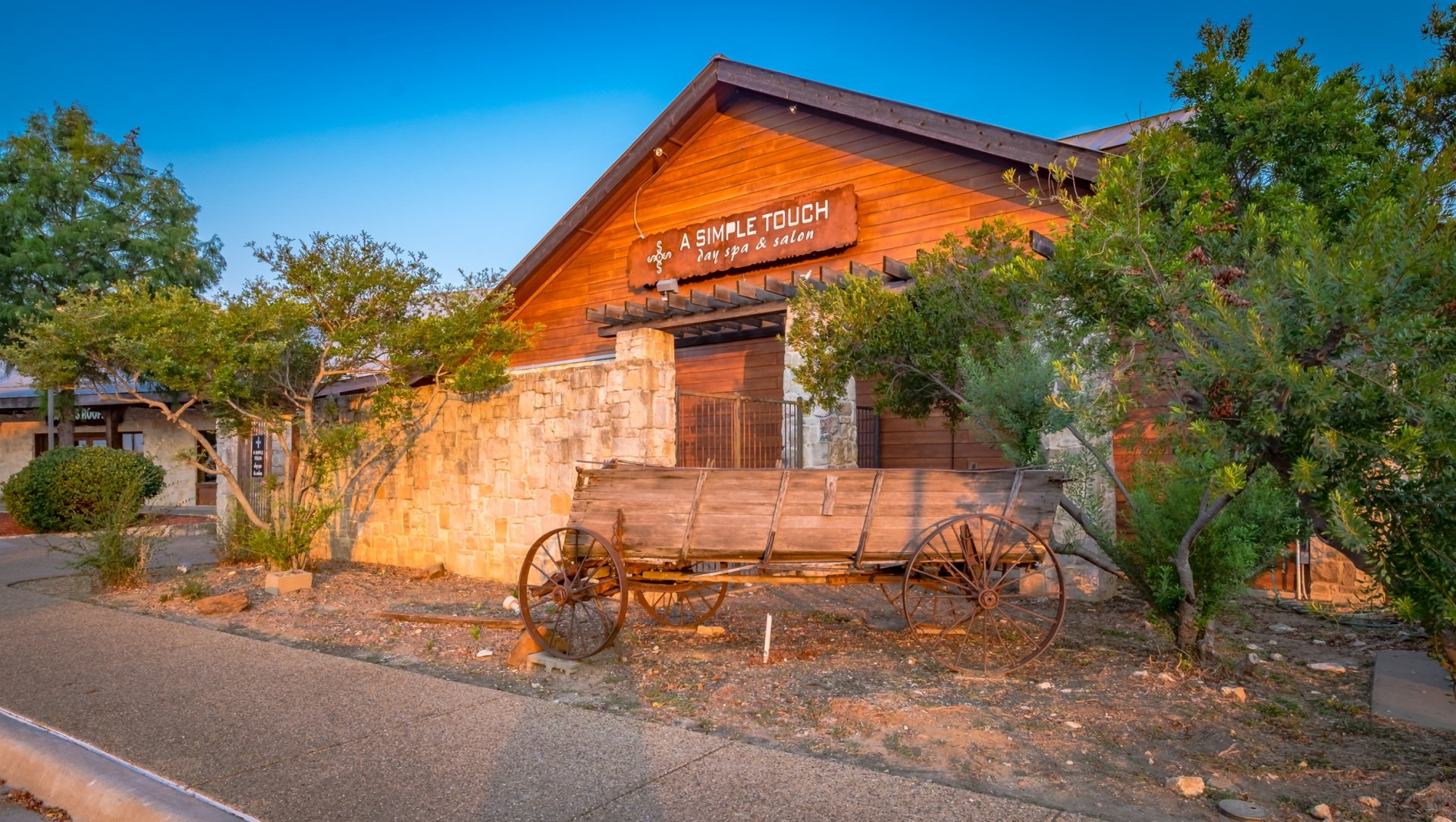 A Simple Touch Day Spa and Salon in Cedar Hill, Texas