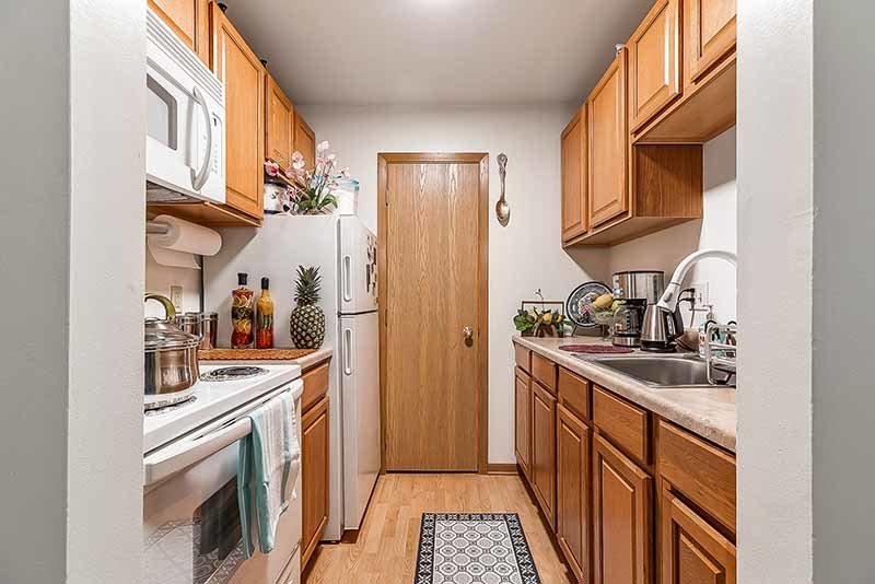 Gallery in Clive, IA Hickman Hill Apartments