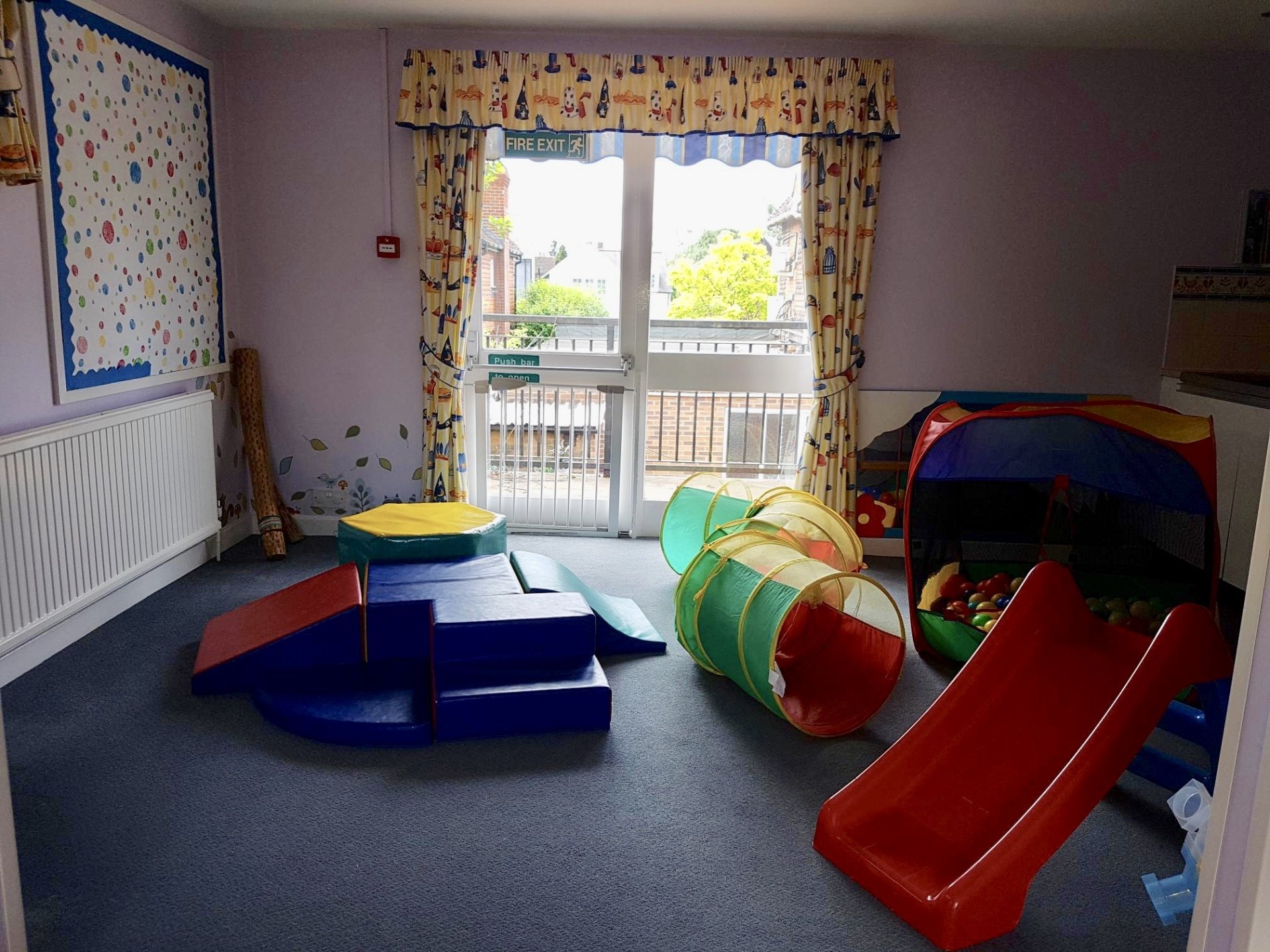 Infant care by experts at Pangbourne day Nursery