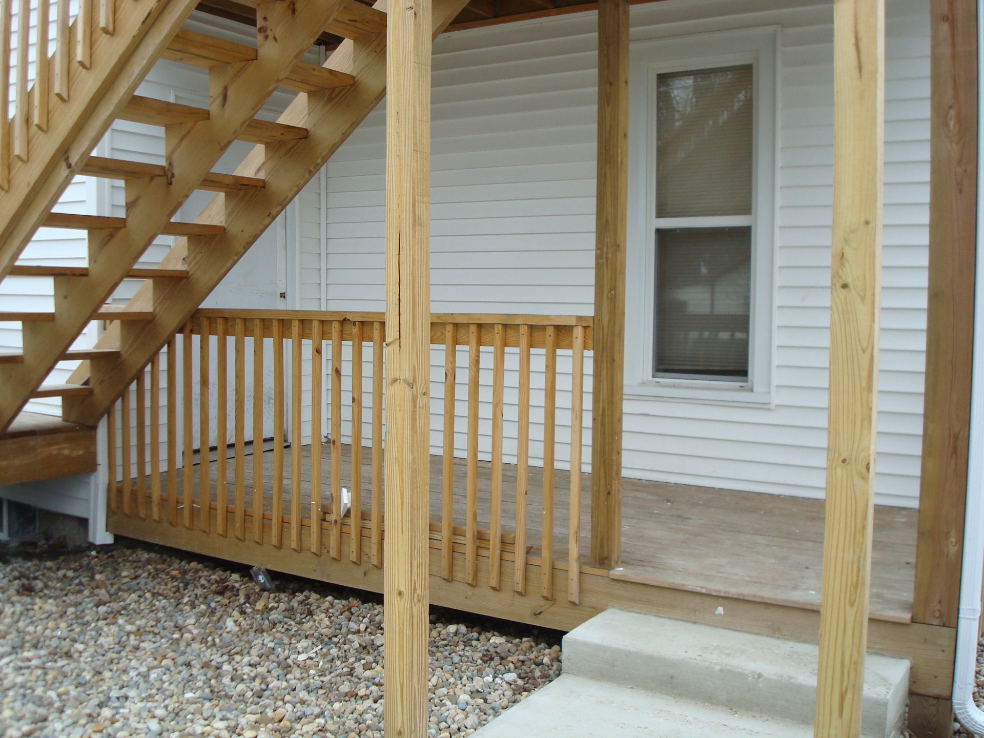 Photos of 401 Coconut Grove Apts in Bowling Green, OH