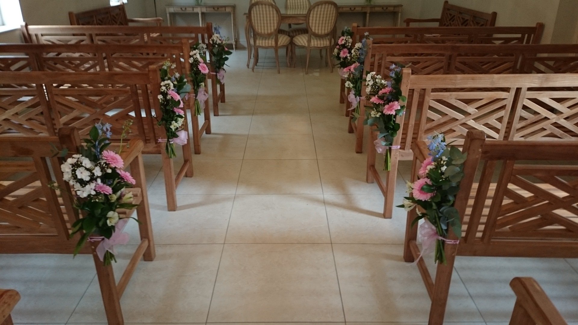 A gallery of our bouquets at our flower shop in Croydon Kane's