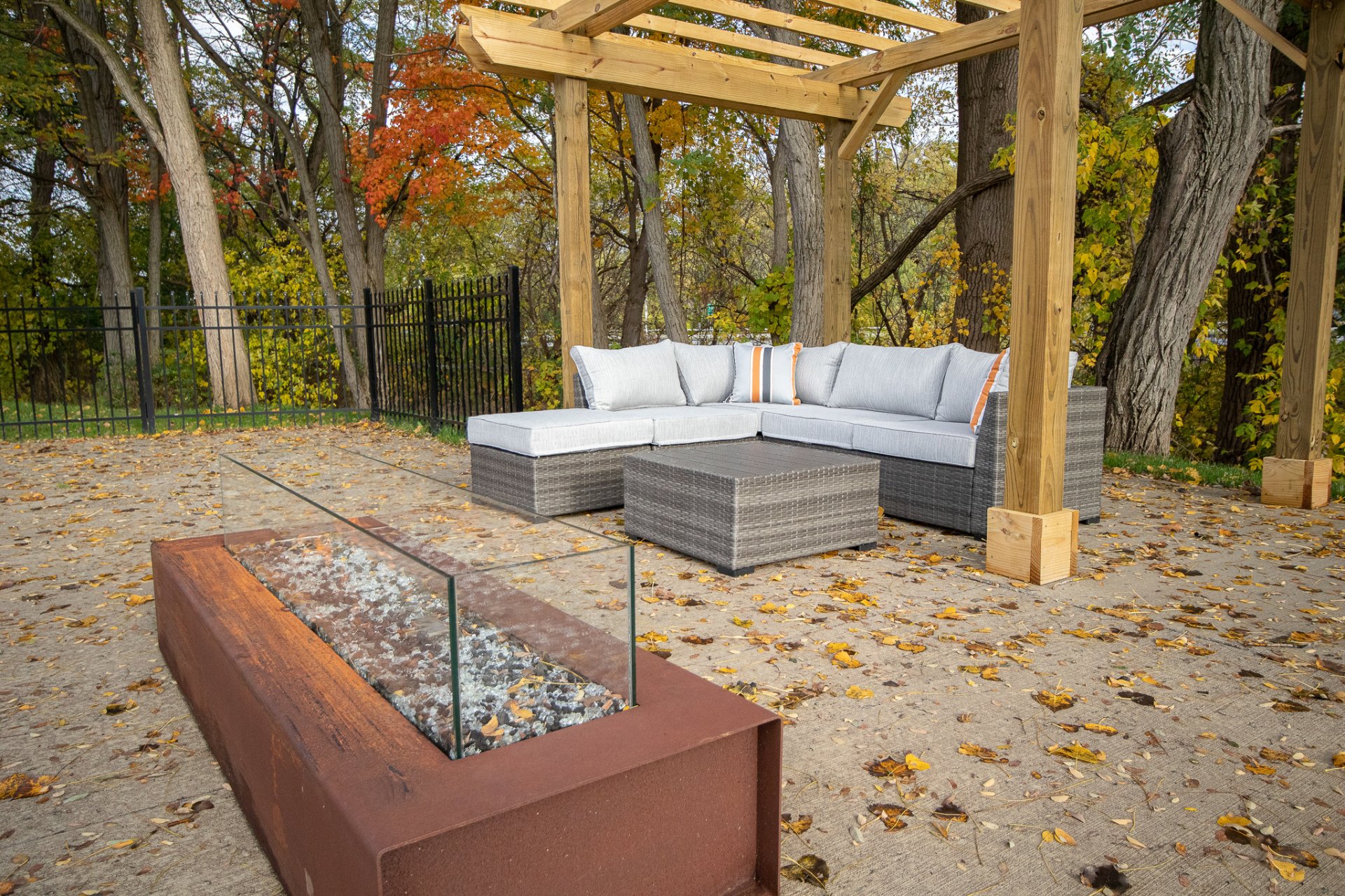 Tour LaCroix Apartments