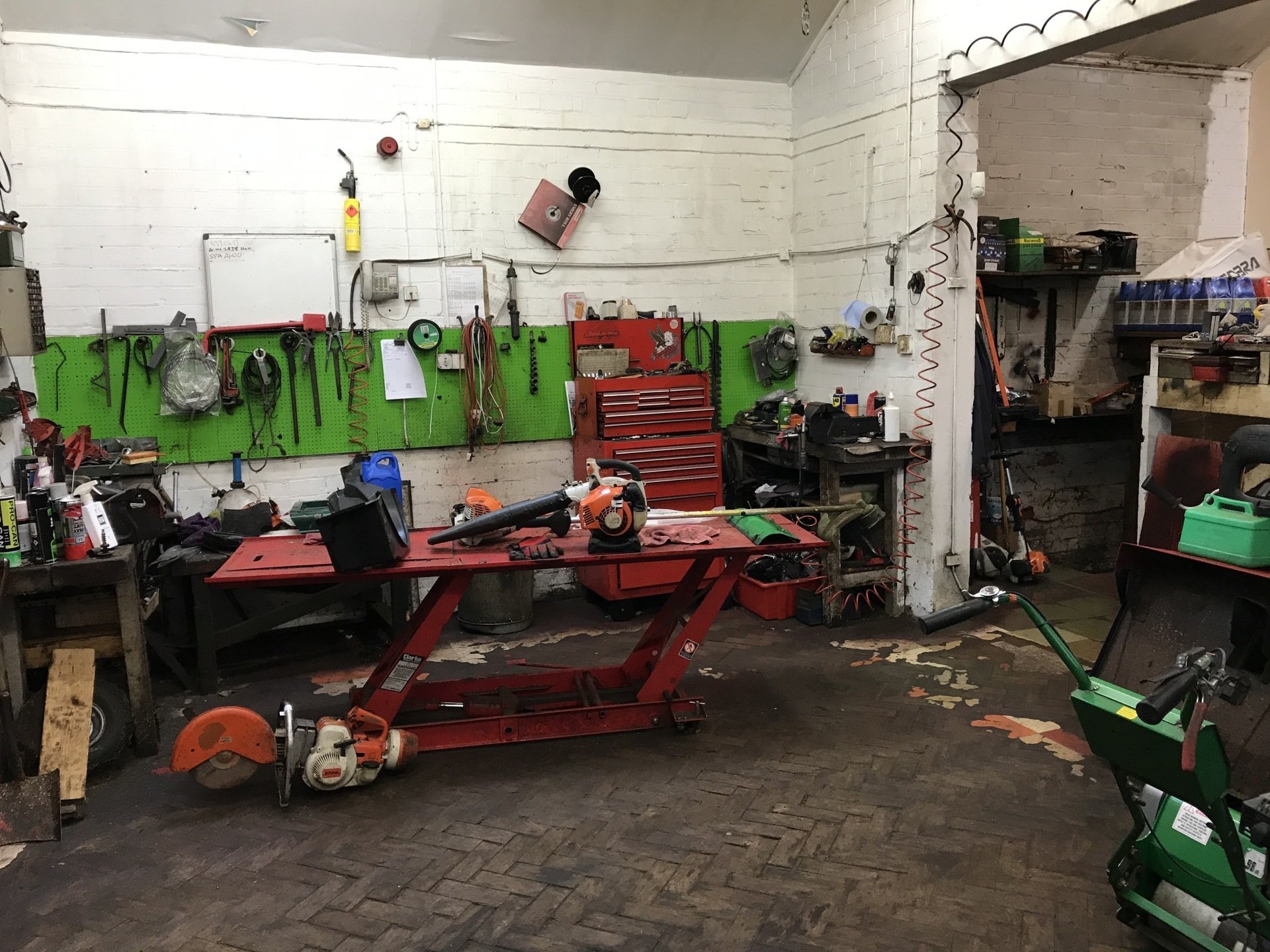 Garden equipment repairs | Hyvale Power Equipment Ltd