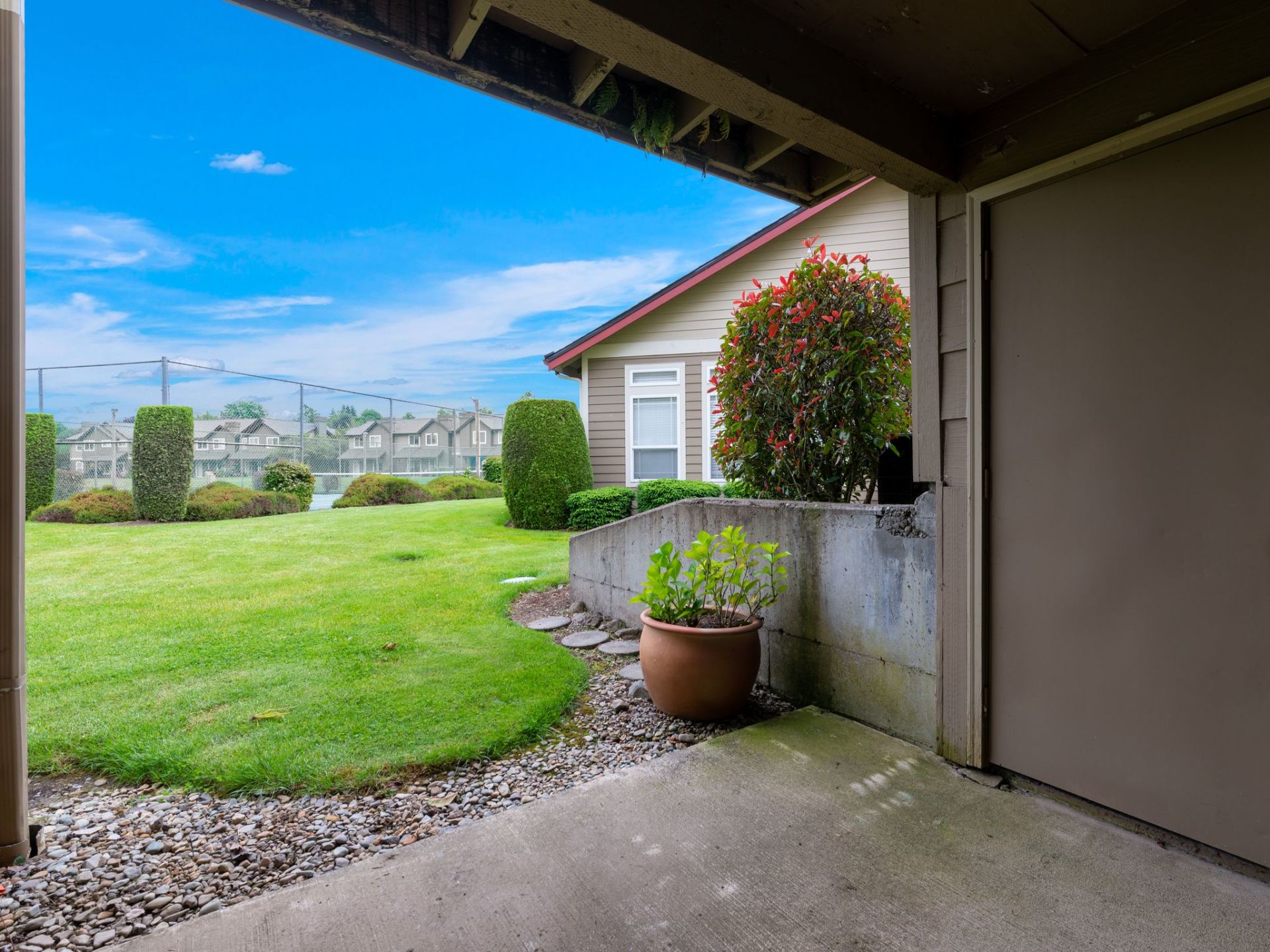 Willow Pointe Luxury Townhomes in Vancouver’s Salmon Creek