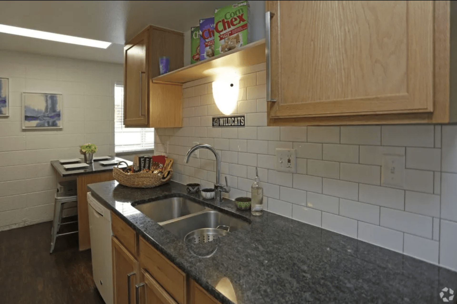 Harrison Heights Student Apartments Property Details