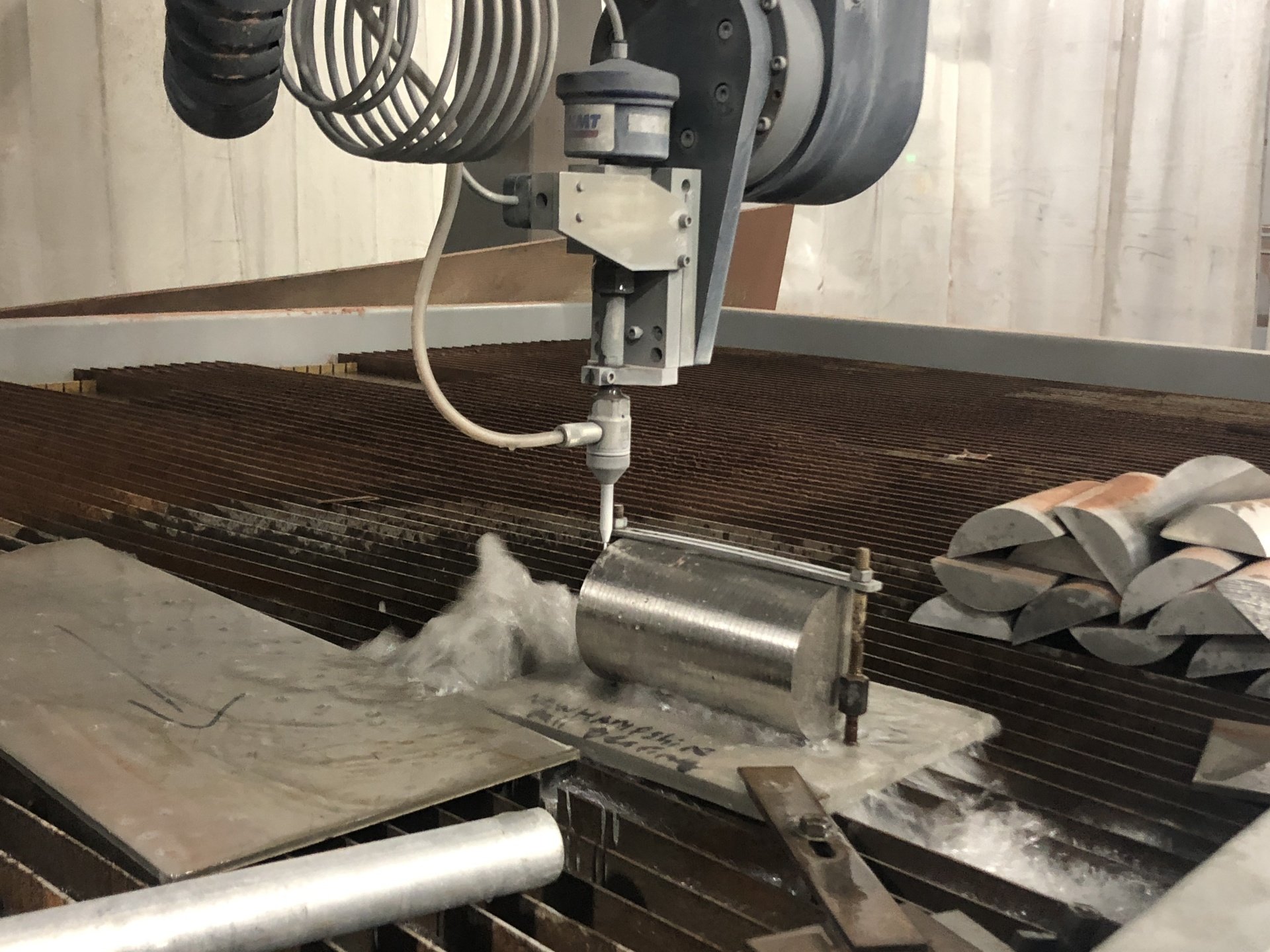 Waterjet Cutting and Abrasive Waterjet Cutting