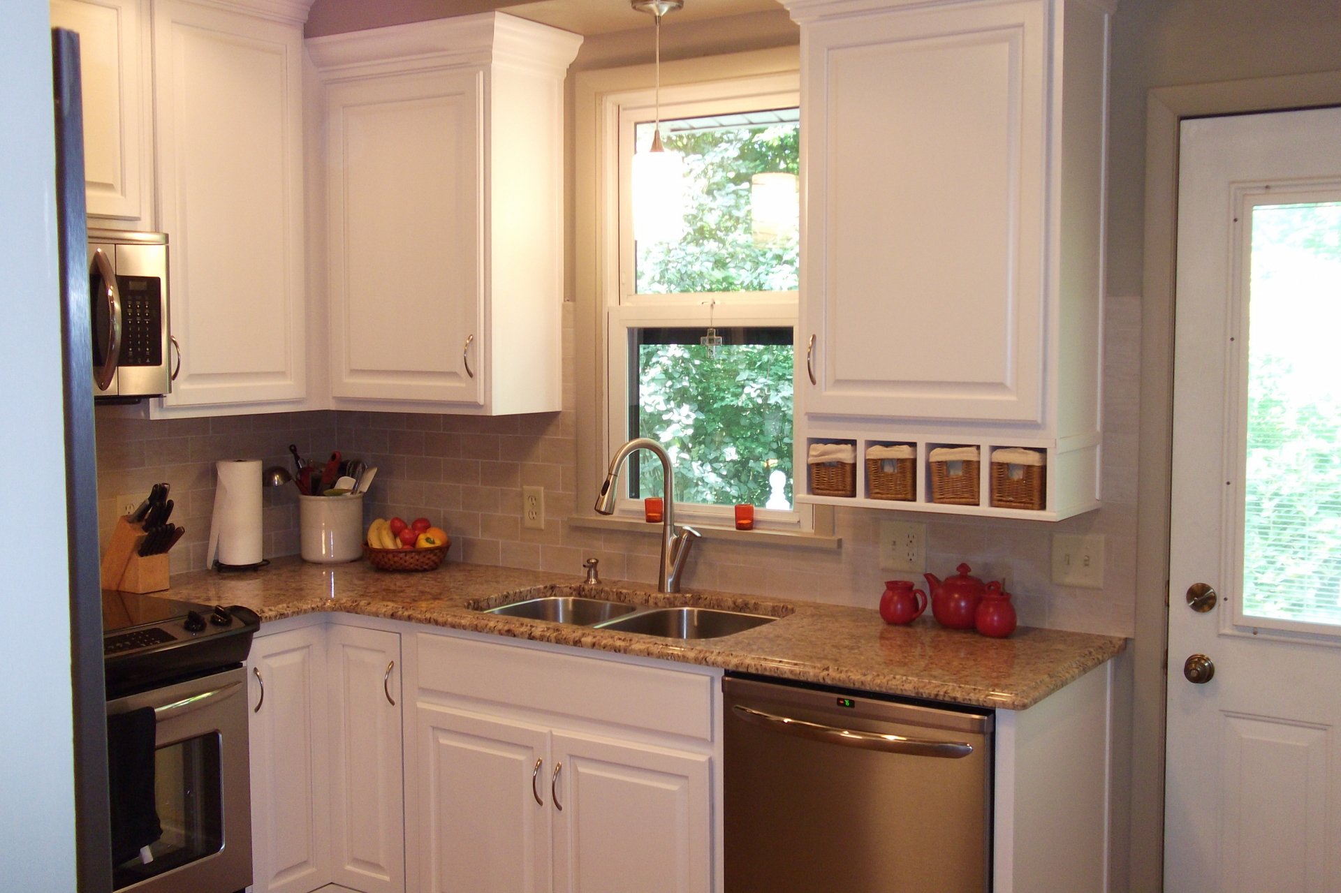 Most Timeless Kitchen Color 5 Popular Kitchen Colors