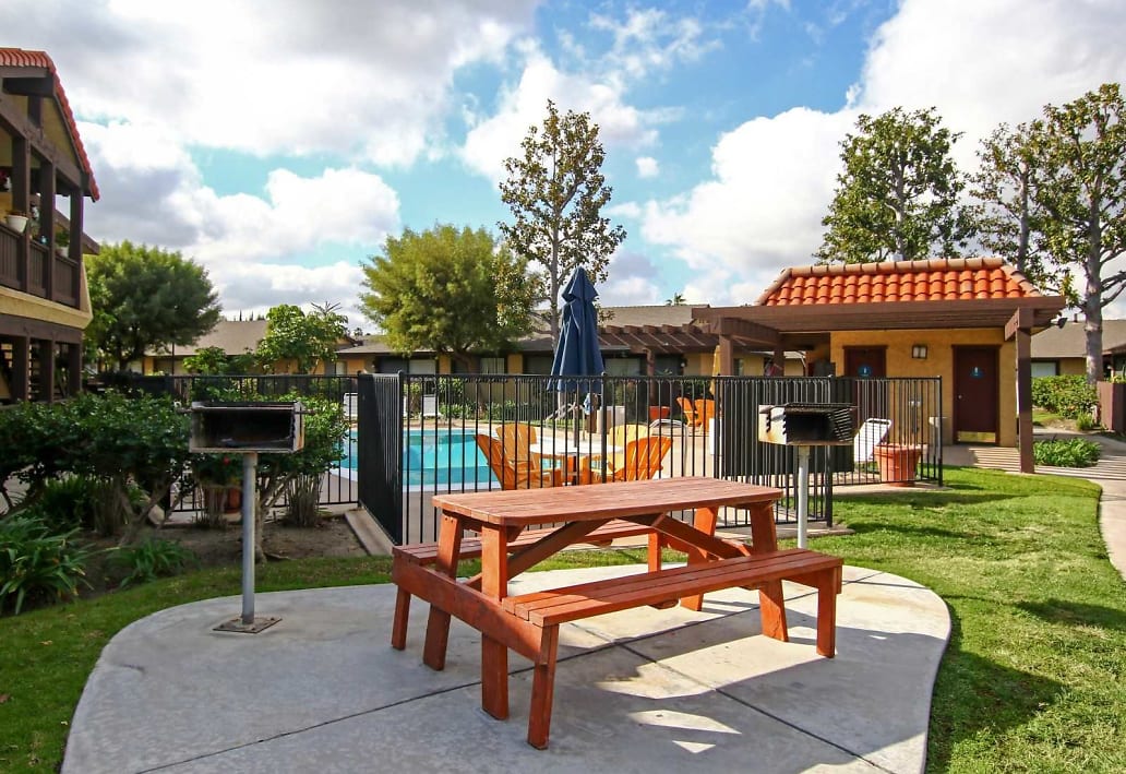 Arbor Park Apartments Photos