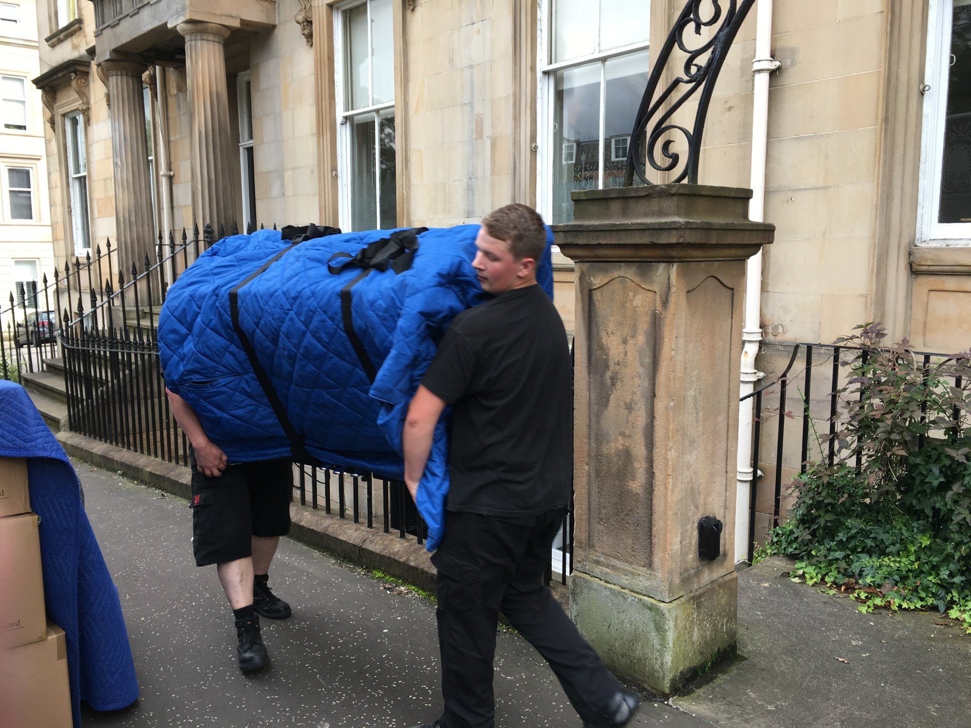 Removals Company in Glasgow, Home Moving, see our reviews, CALL NOW