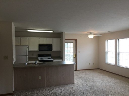 The Premier Garden Home Downstairs Waters Edge Apartments