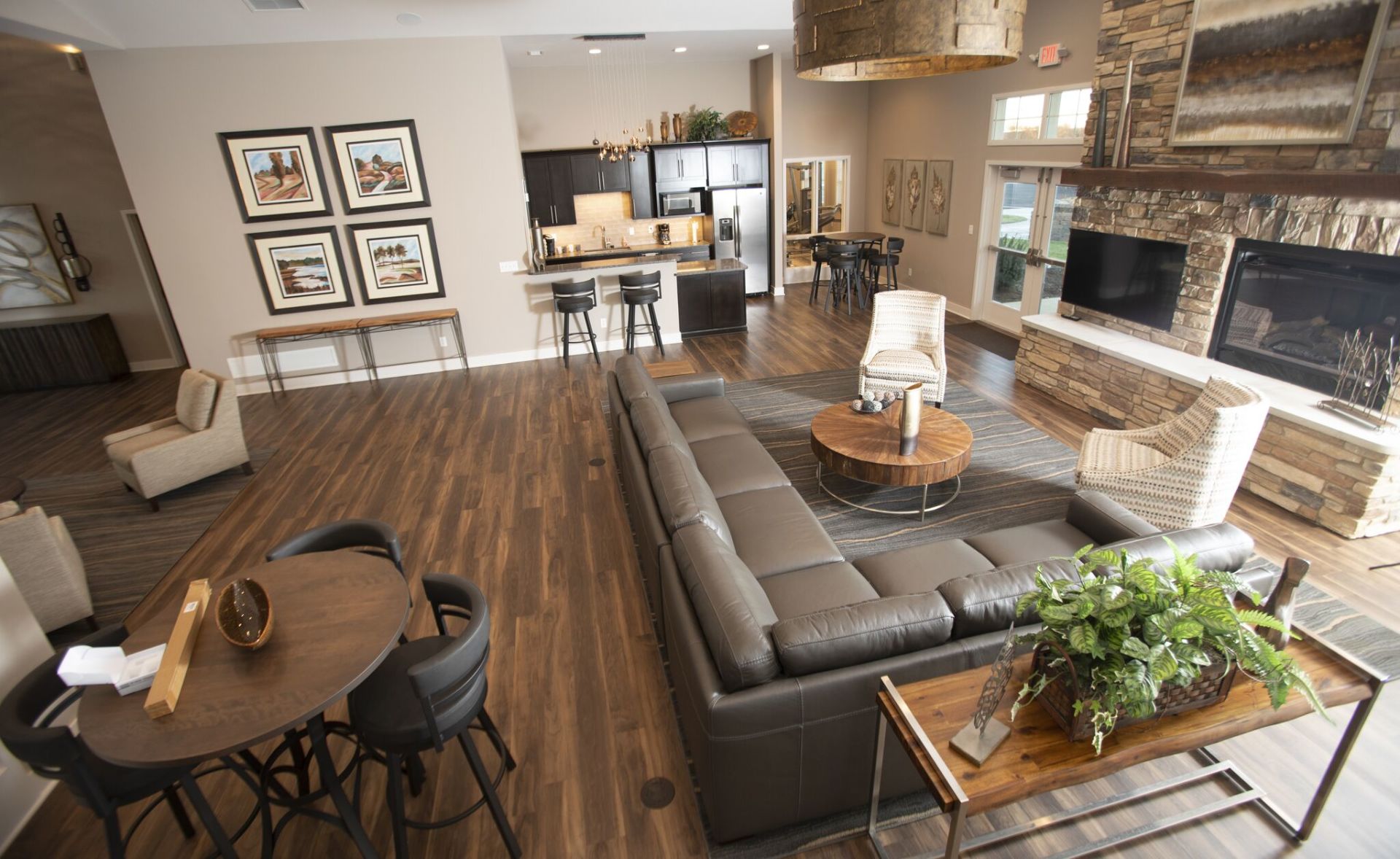 Luxury Apartment Complex Lexington Ashton Park Apartments