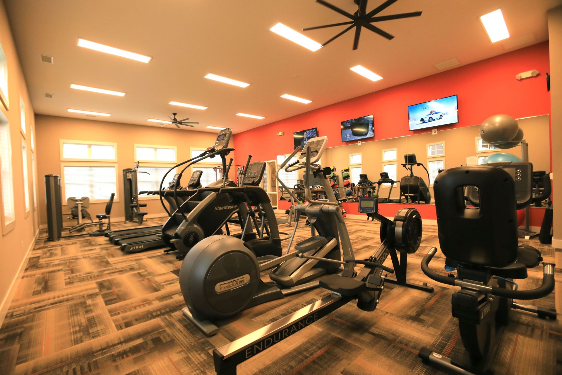 Luxury Apartment Complex Lexington Ashton Park Apartments