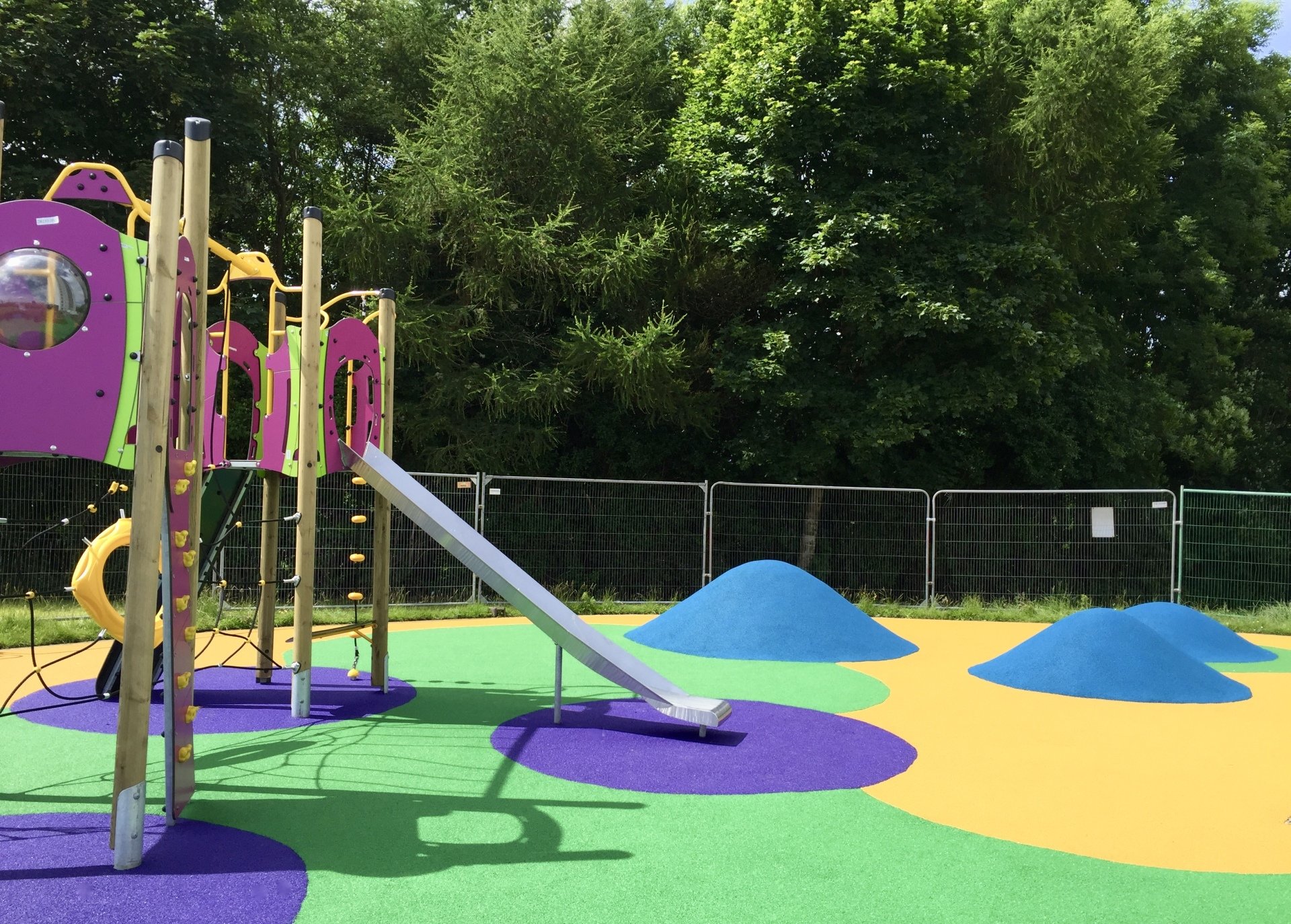 Azure Orange Wet Pour Rubber Surfacing