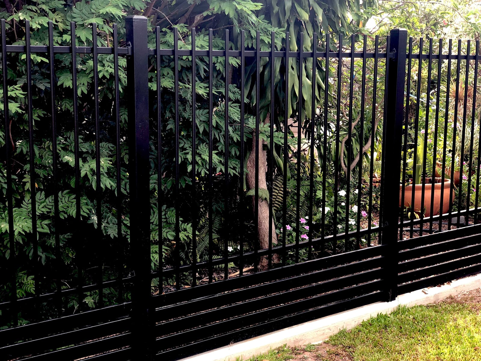 Aluminium Fencing Installation Darwin Trojon