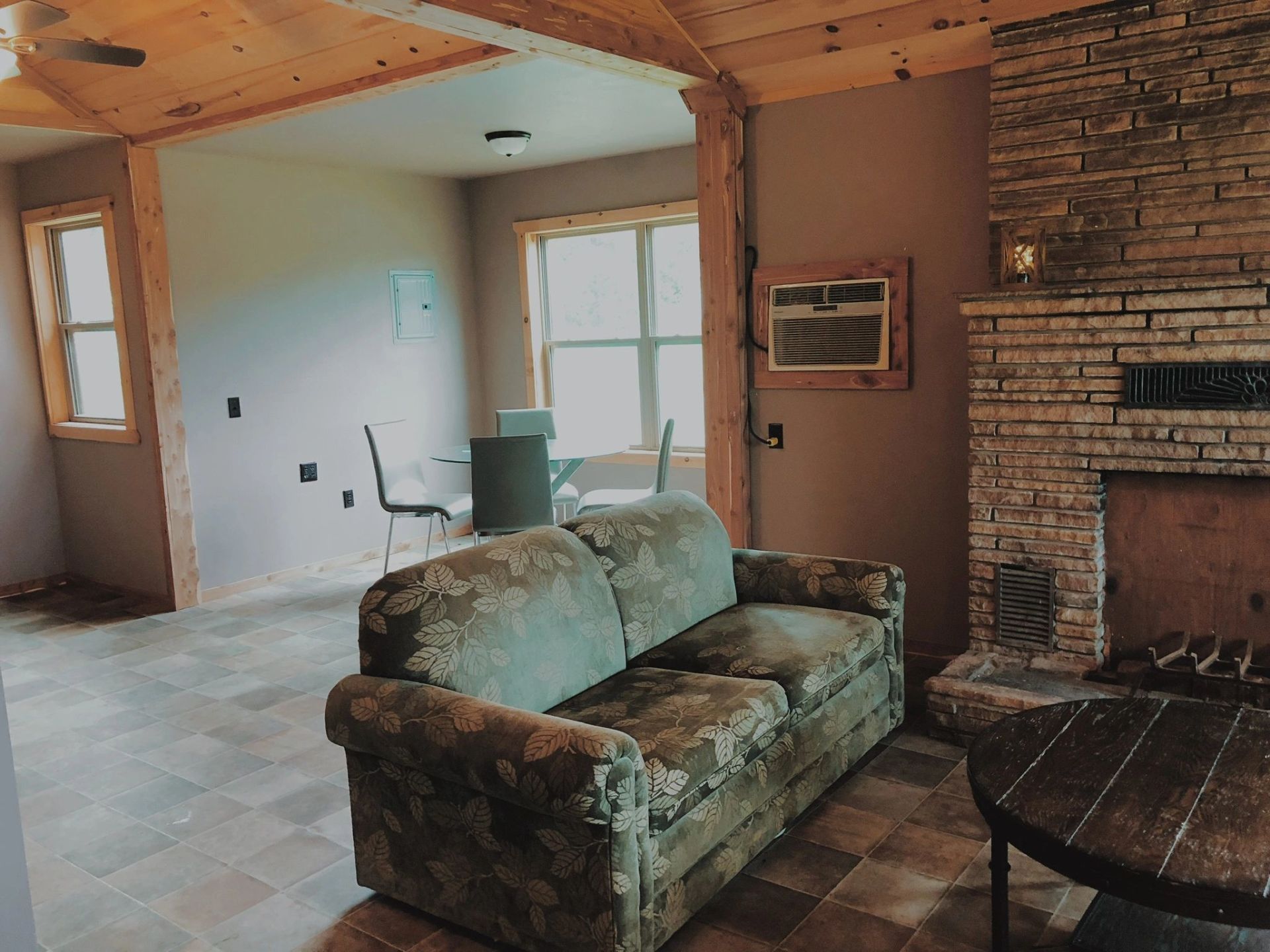 Cabins Vacation Rentals Noel, MO Ginger Blue Resort