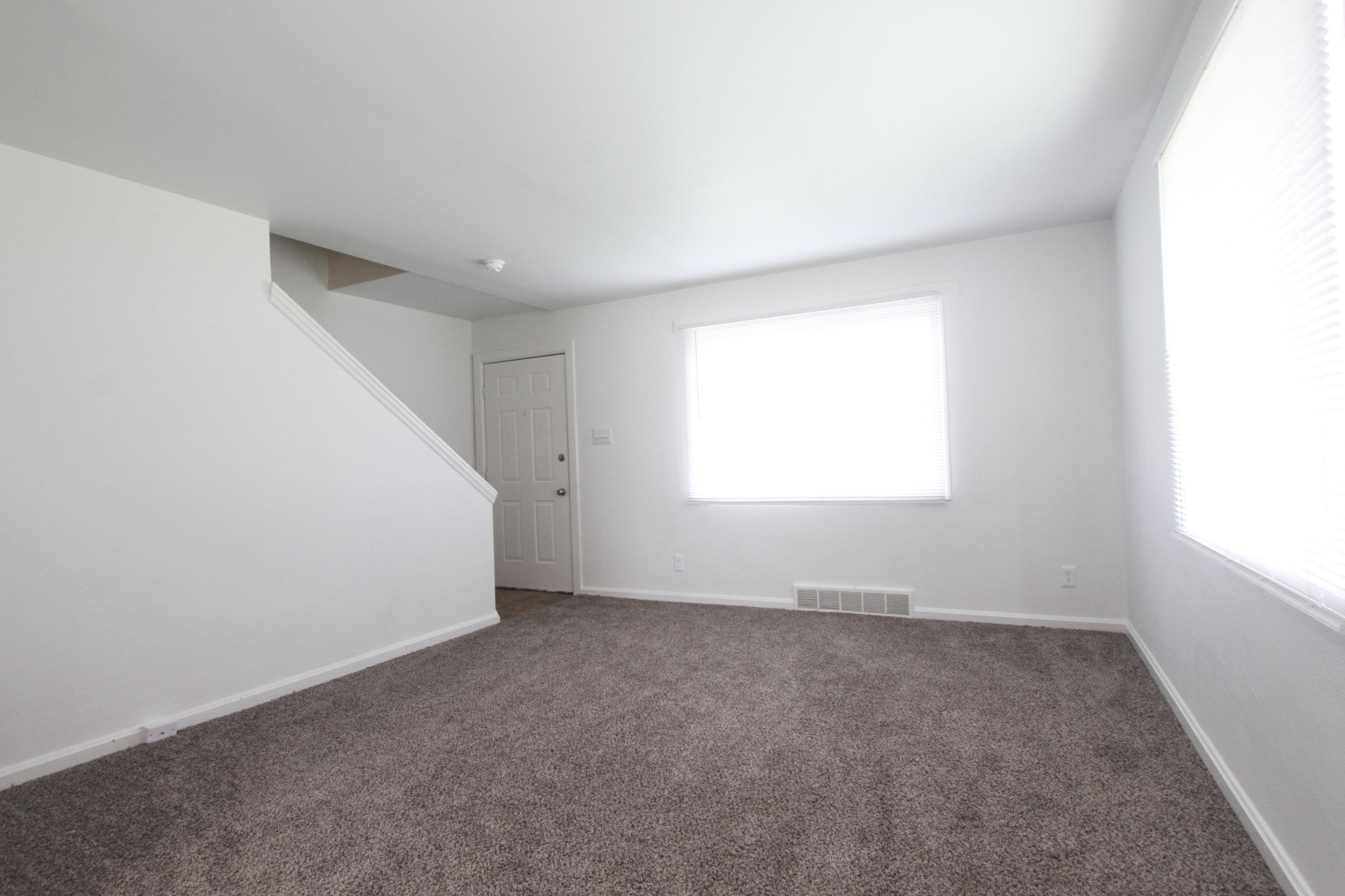 Colonial Manor Apartments JG² Companies Property Management in Indiana