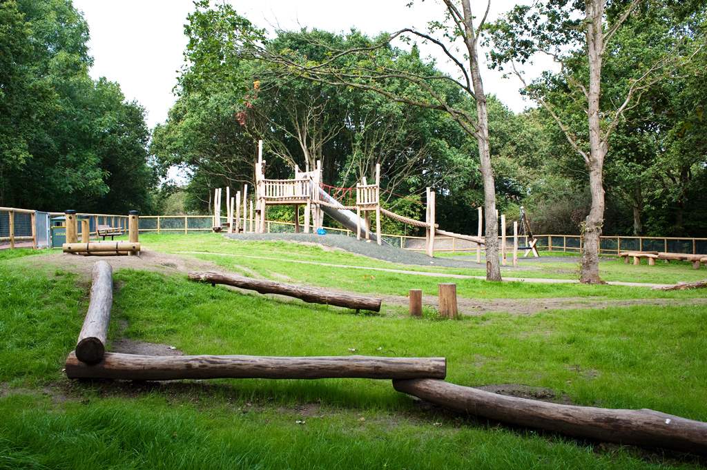 South Oxhey & Carpenders Park Three Rivers Leisure