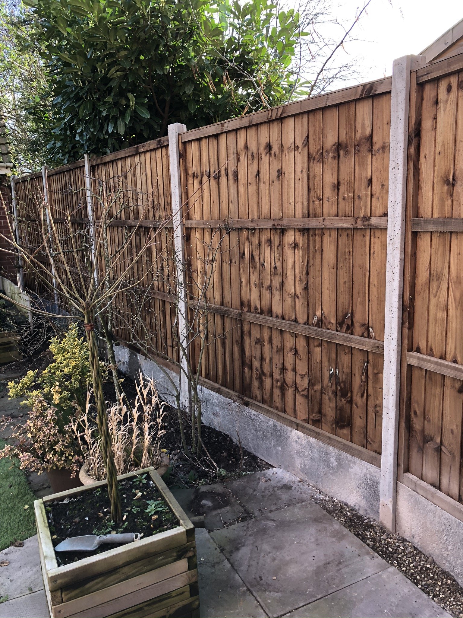 Dovedale Fencing Supply & Manufacturers