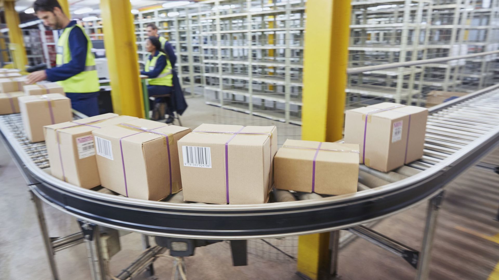 How To Bridge The Gap Between The Warehouse And The Customer