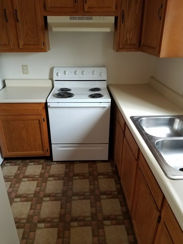 Brookside Manor Apartments Aspen Management