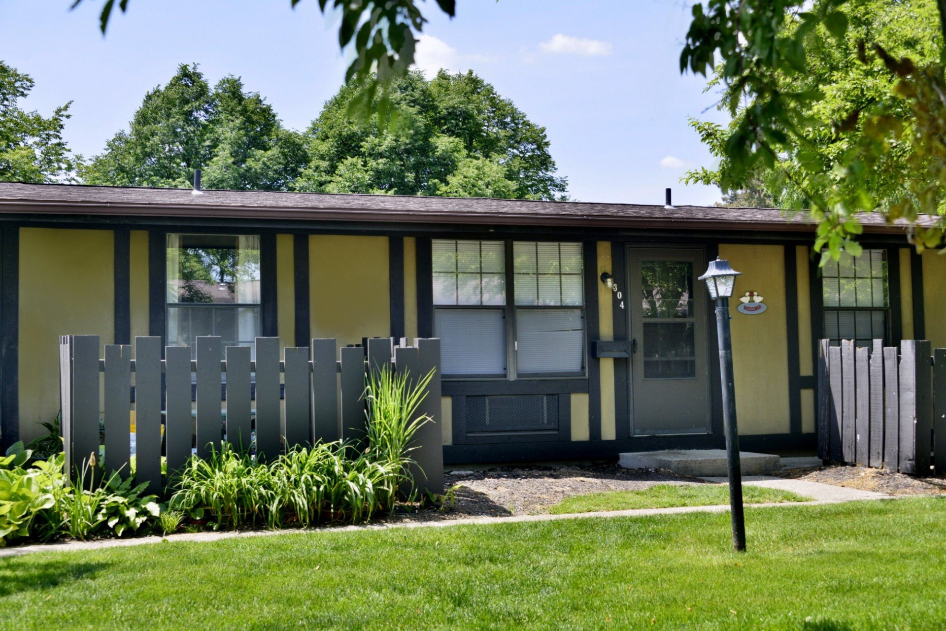 Dover Place Apartments Aspen Management