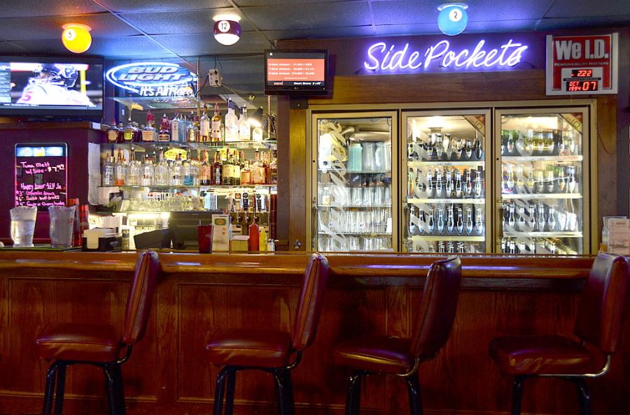 Side Pockets Lenexa KS