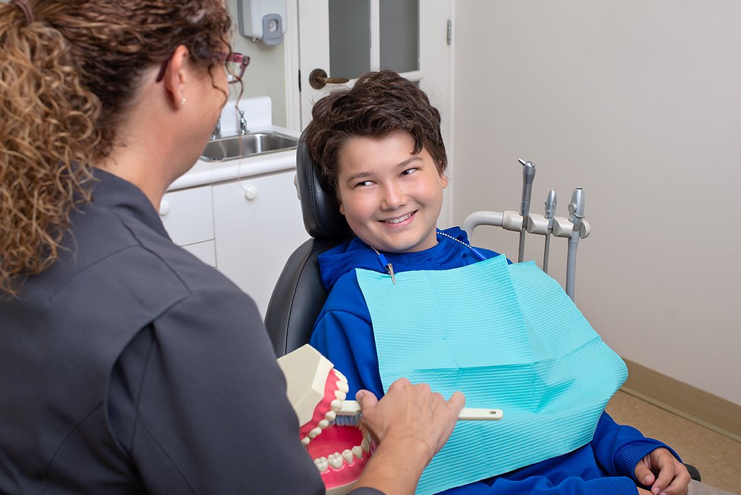 Centre Dentaire familial Acton Vale Services dentaires complets